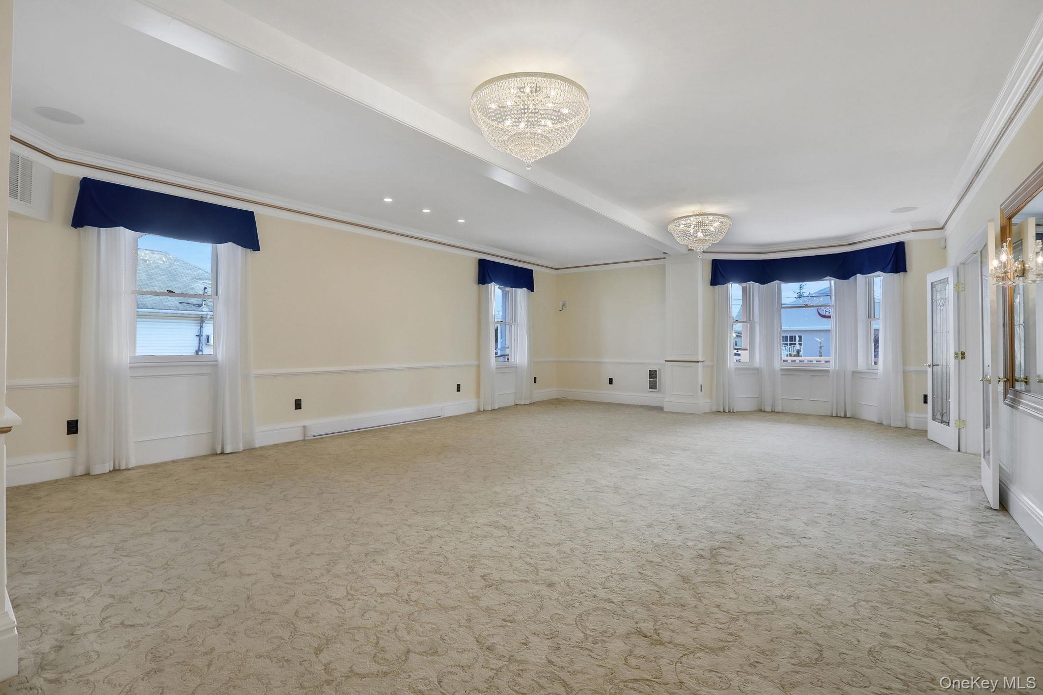 411 Albany Avenue – For Sale photo 39