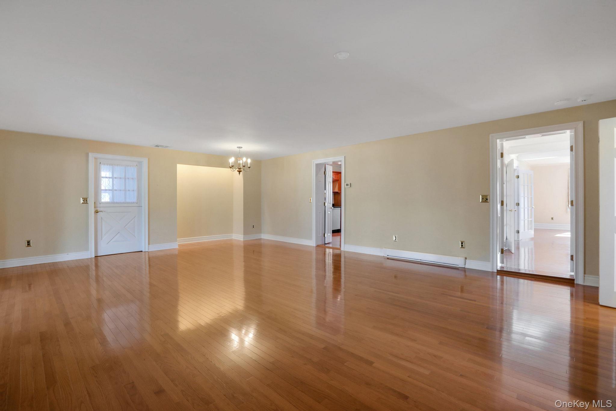 411 Albany Avenue – For Sale photo 10