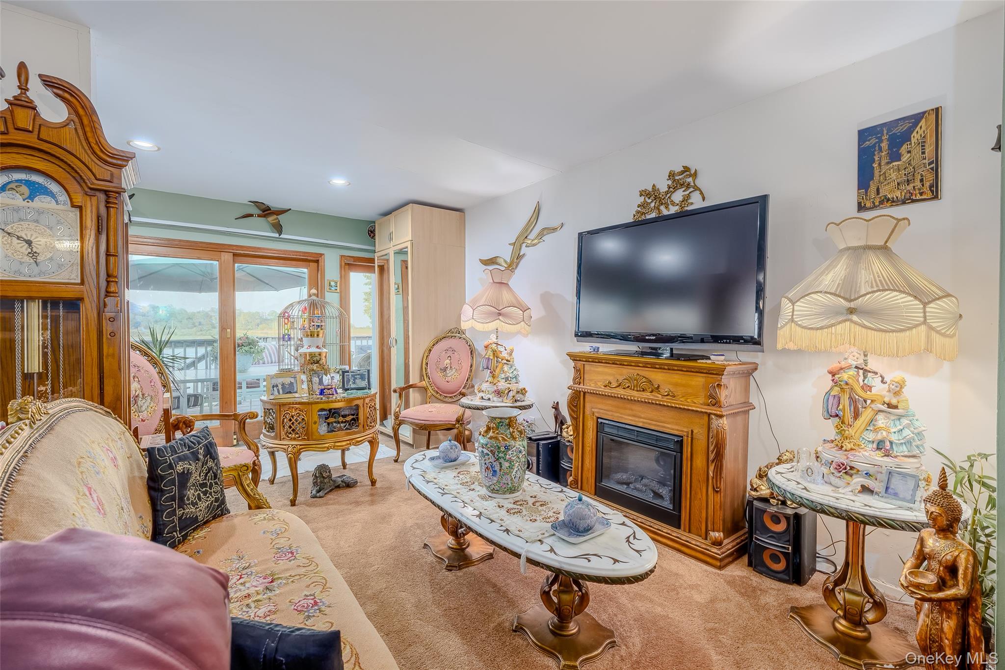 49 Ann Drive E – For Sale photo 3