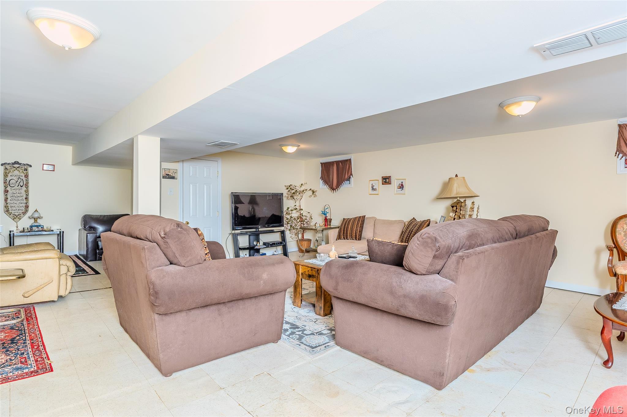 49 Ann Drive E – For Sale photo 16