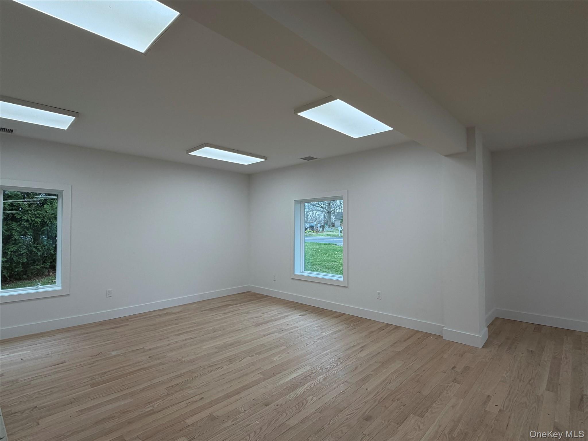 487 Main Road, Unit A photo 8