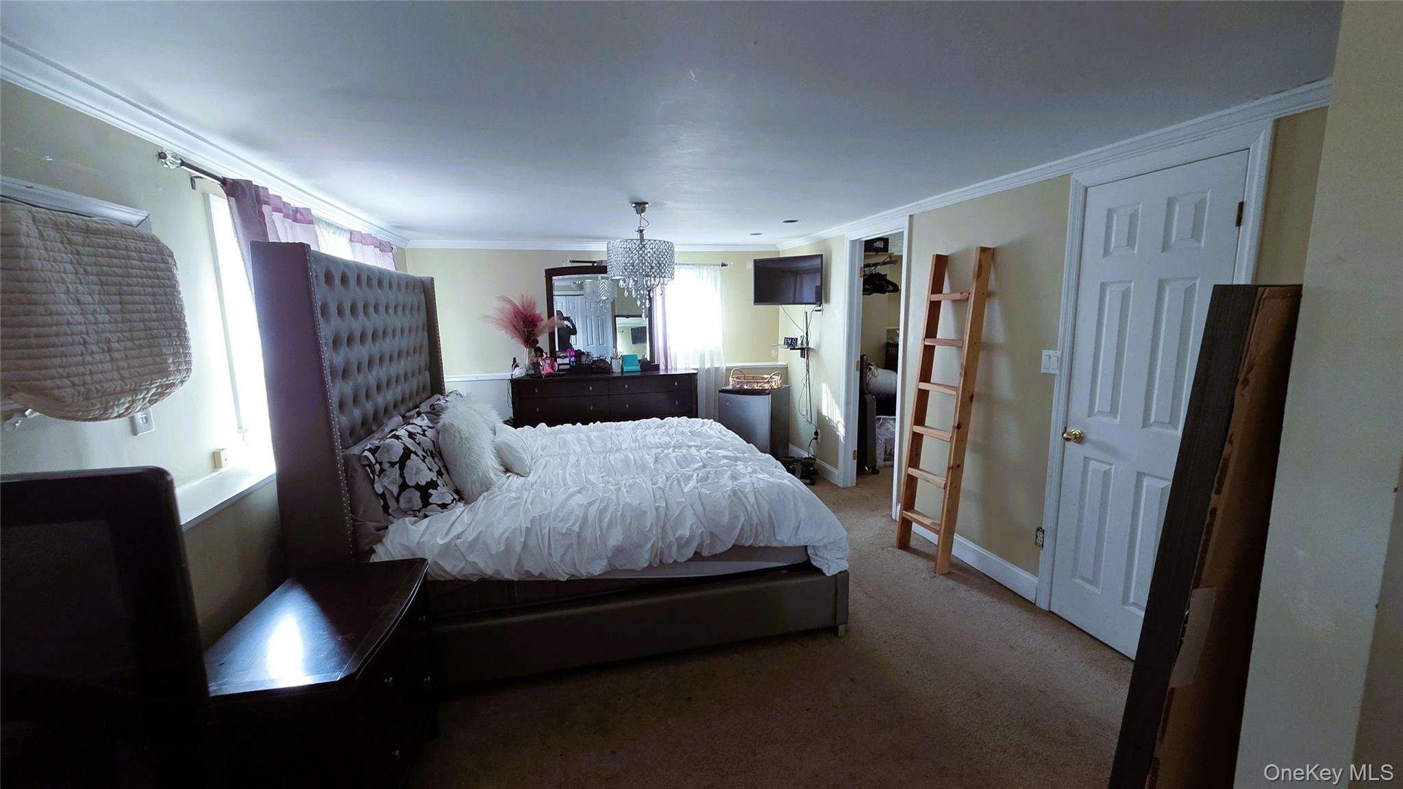 8 Lion Lane – For Sale photo 8