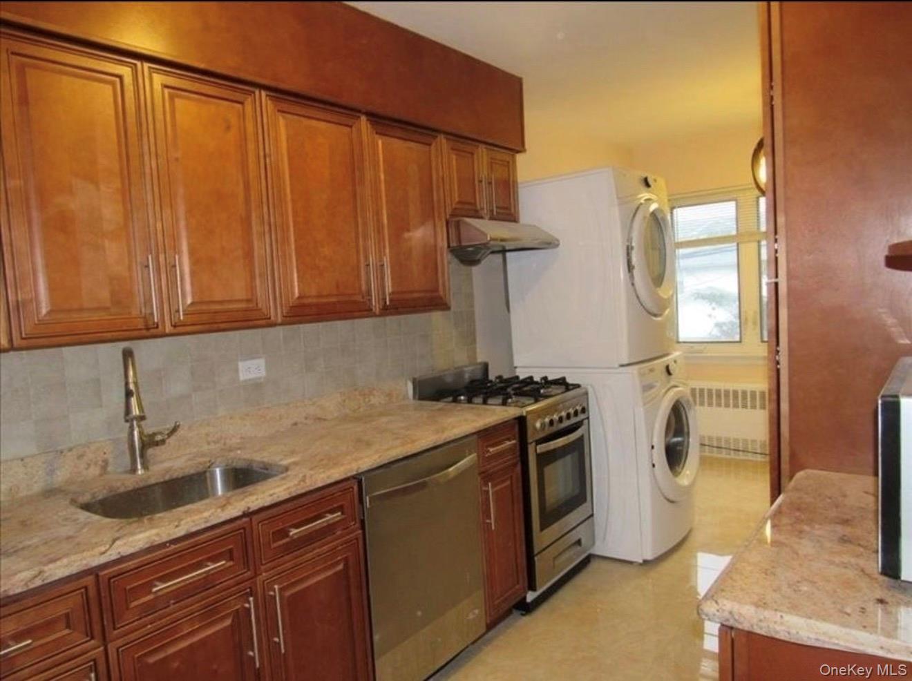132-20 60th Avenue – For Sale photo 17