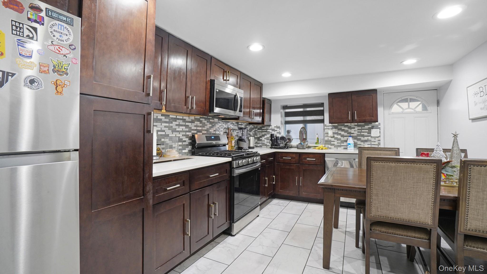 120 4th Avenue – For Sale photo 5