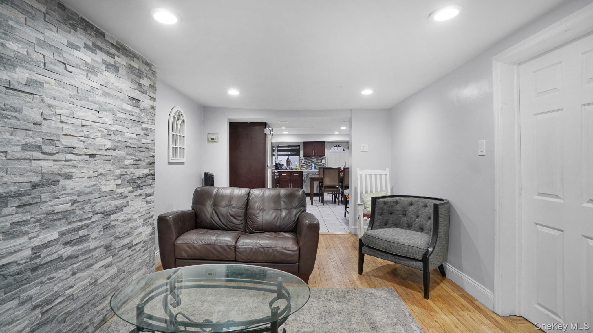 120 4th Avenue – For Sale photo 4