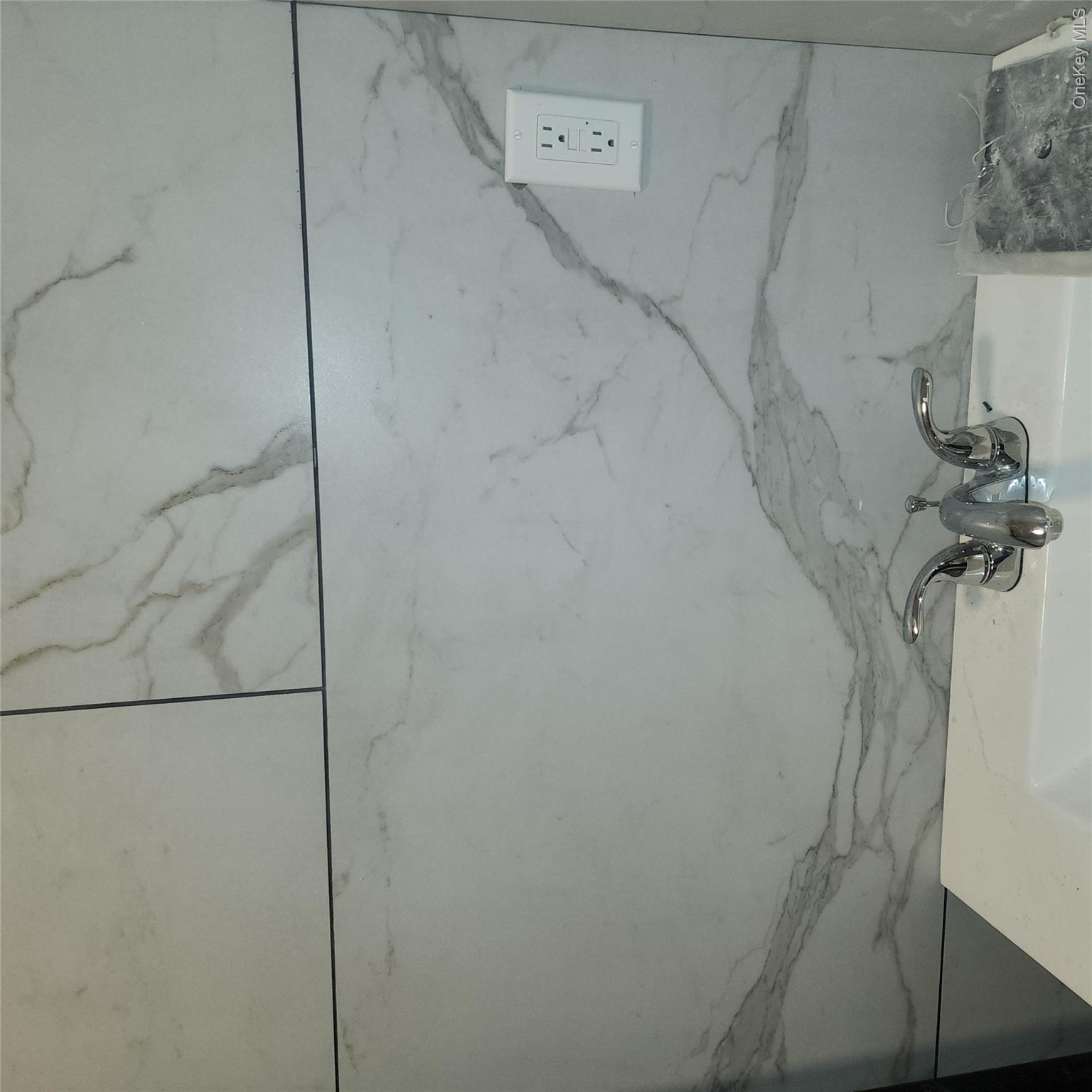 93 Elliott Avenue, Unit 2 photo 5