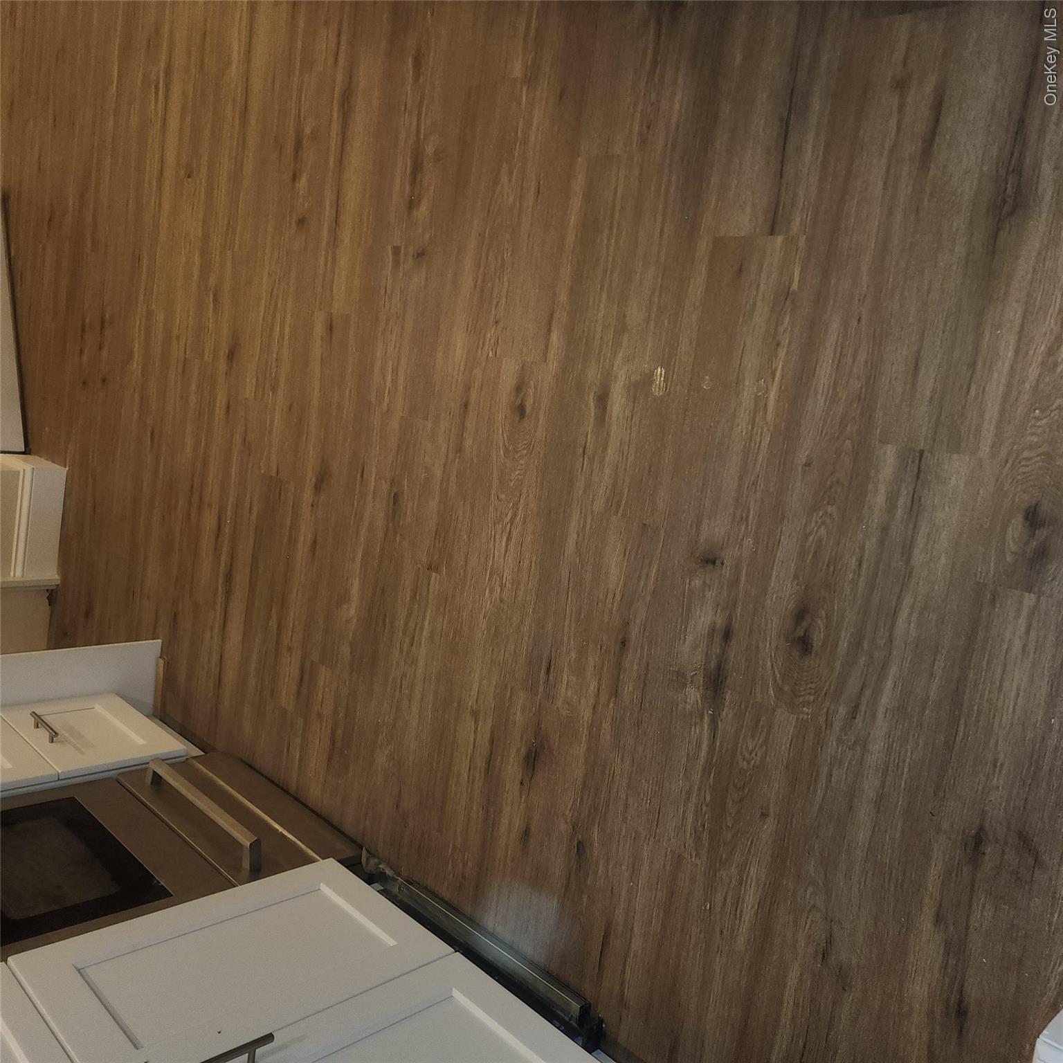 93 Elliott Avenue, Unit 2 photo 2