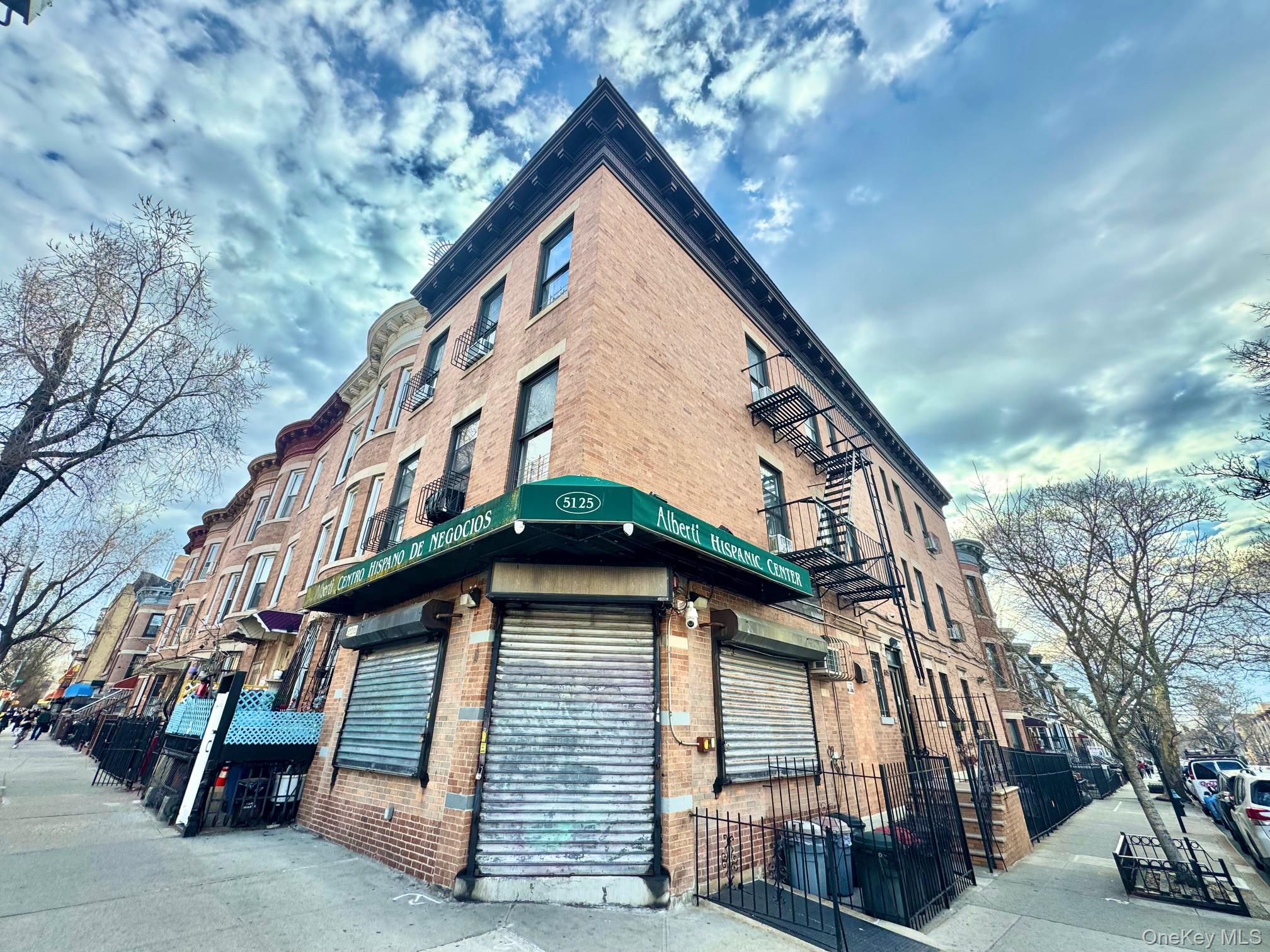 5125 6th Avenue – For Sale