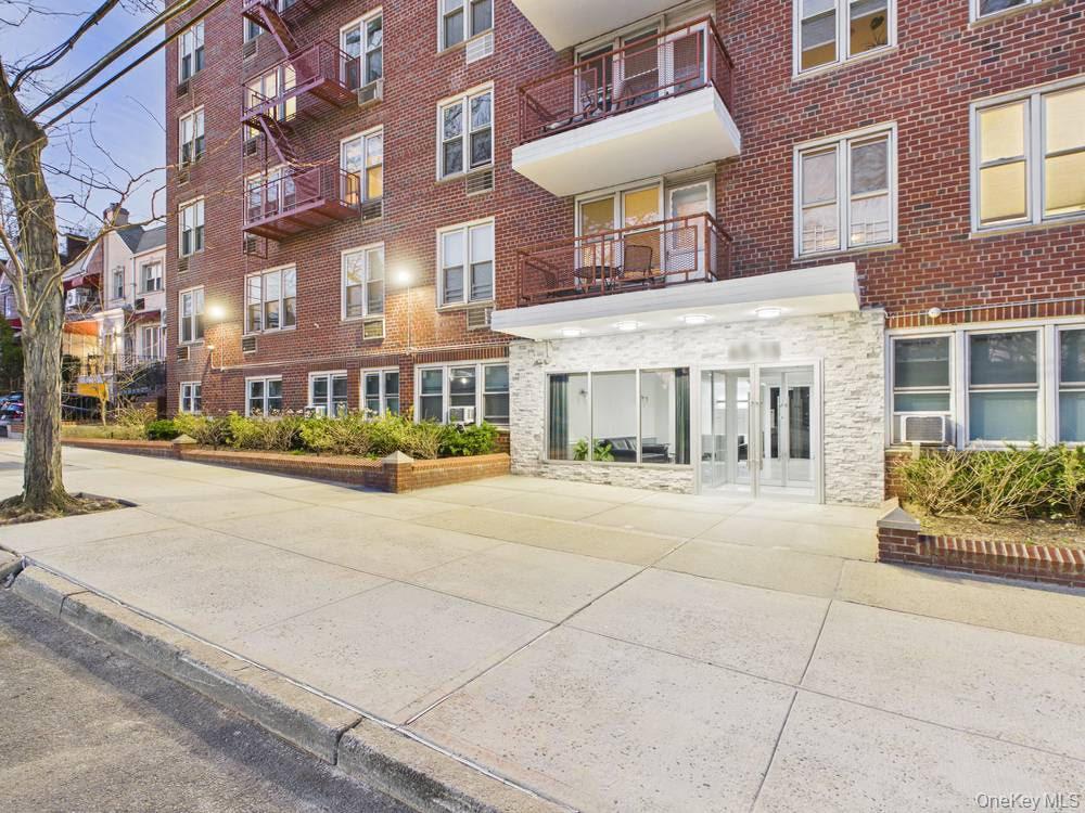 6515 Alderton Street, Unit 3F photo 2