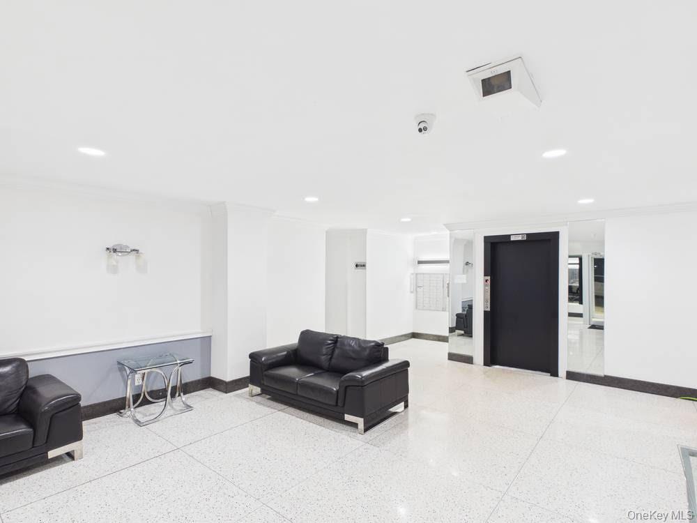 6515 Alderton Street, Unit 3F photo 5