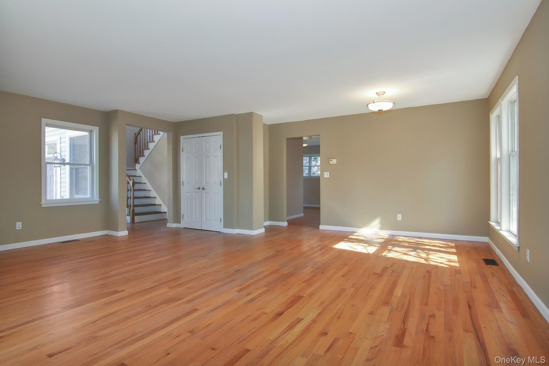 4 Manor Place – For Sale photo 4