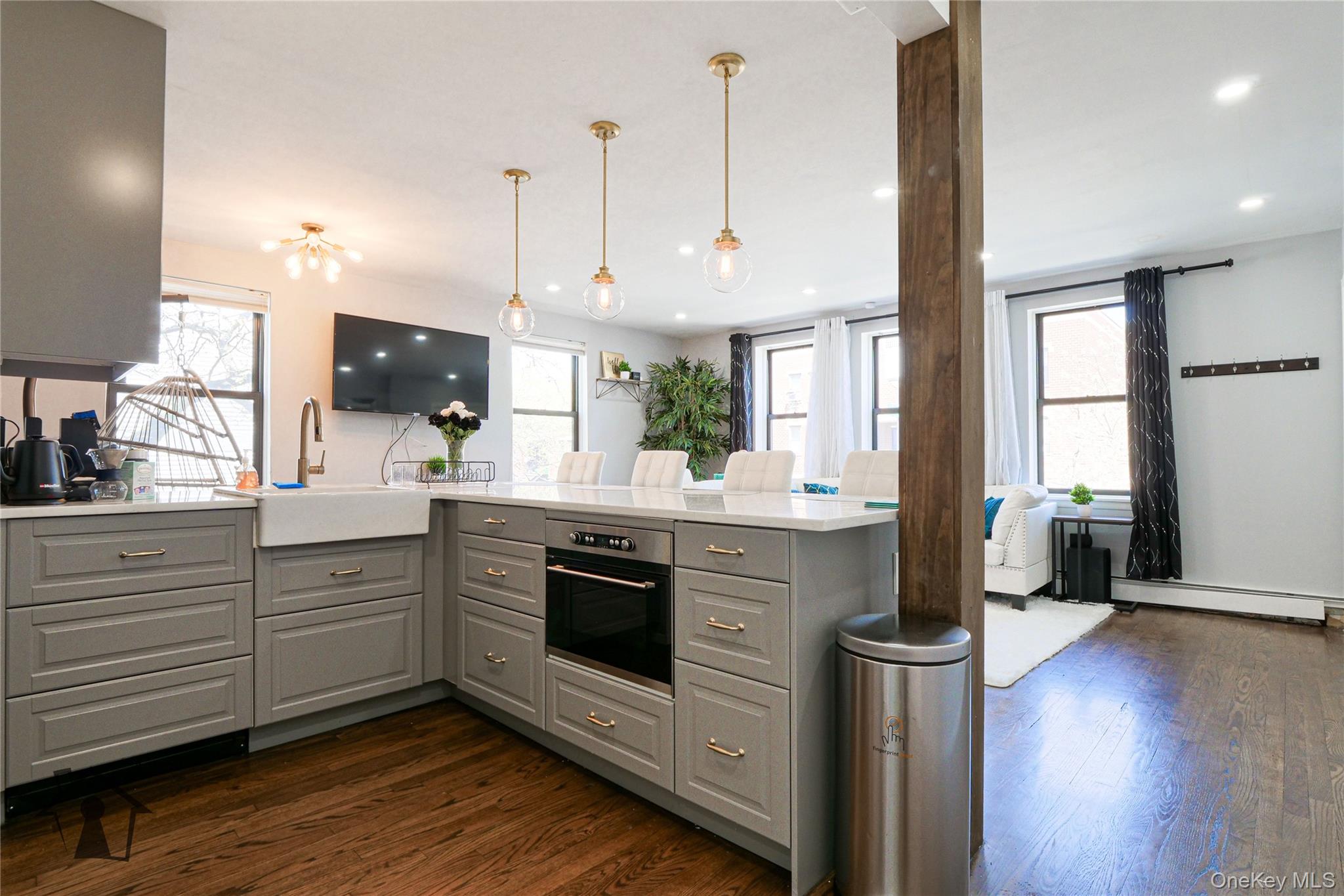 54 Erasmus Street, Unit 2D photo 8