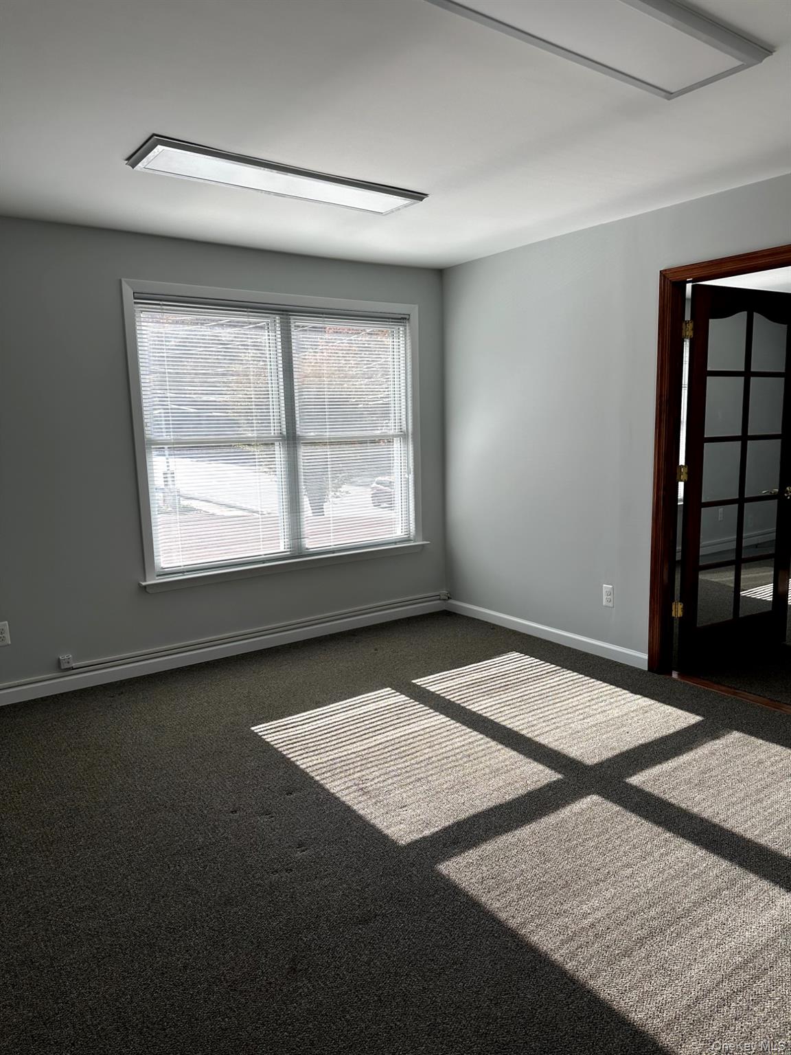 456 W Jericho Turnpike – For Rent photo 6