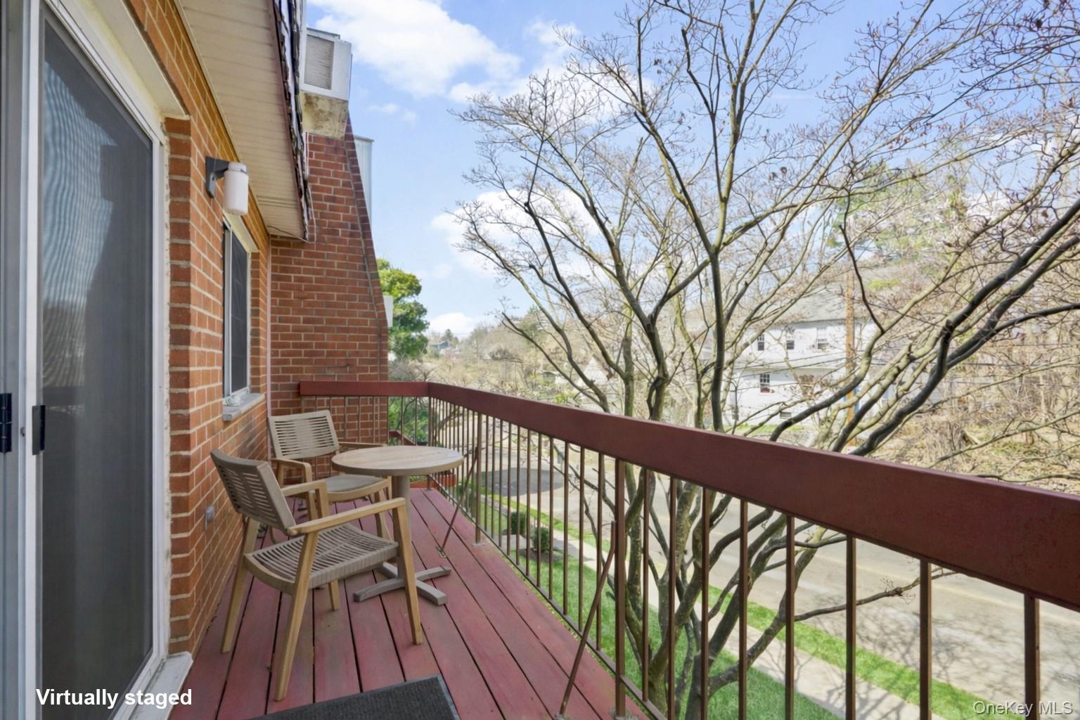 55 N Broadway Avenue, Unit 3-14 photo 9