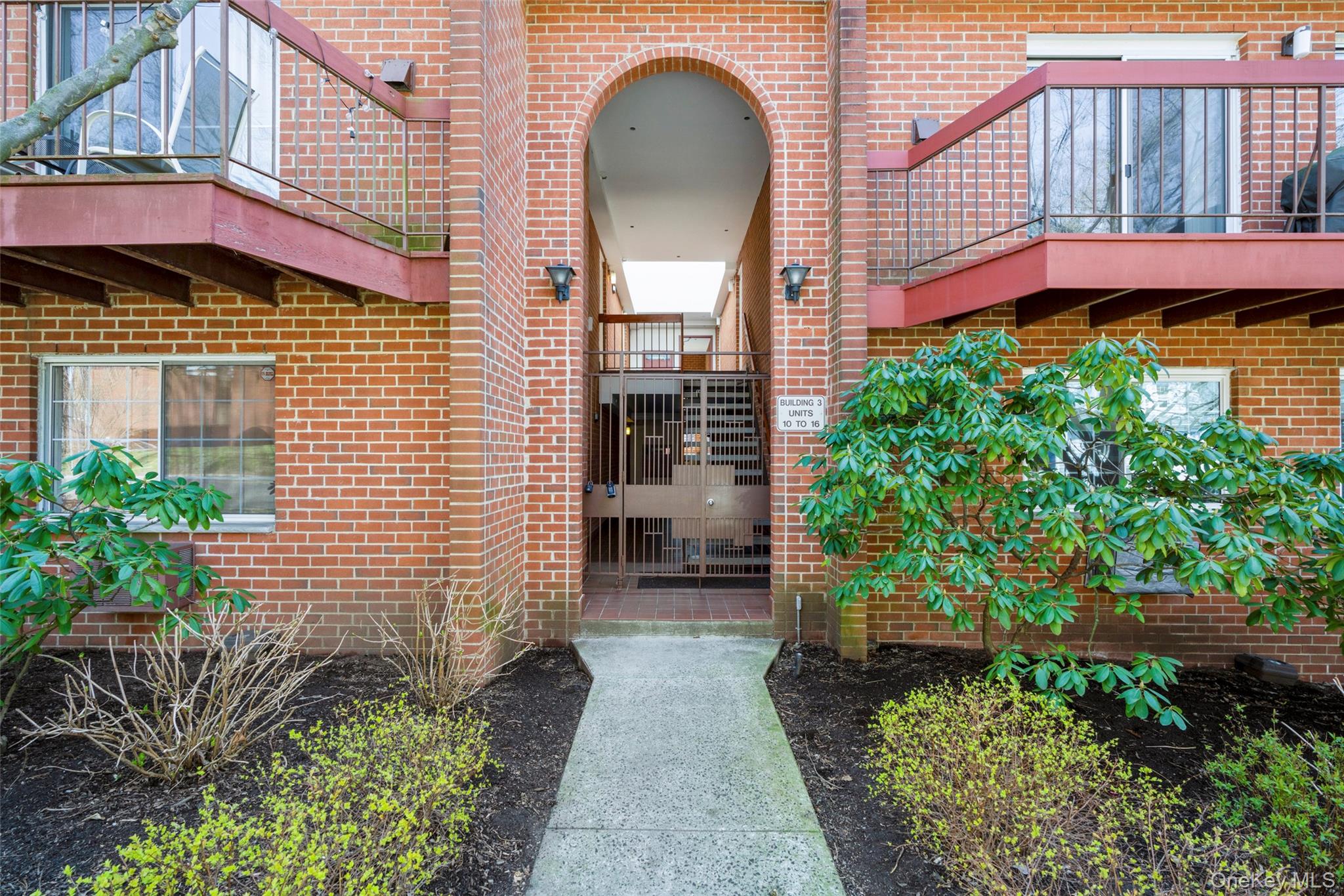55 N Broadway Avenue, Unit 3-14 photo 10