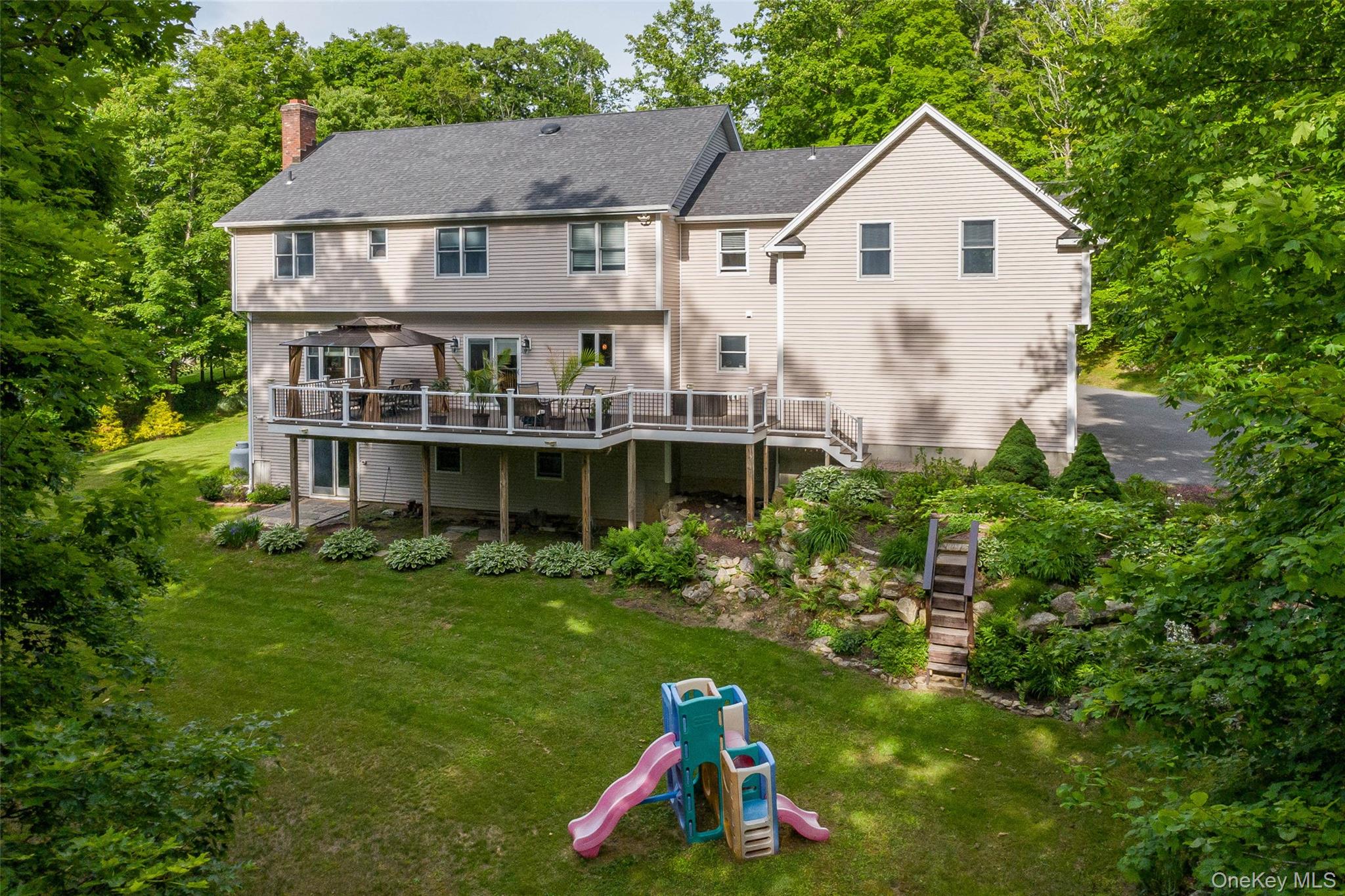 17 Weldon Woods Connecticut Road – For Sale photo 6