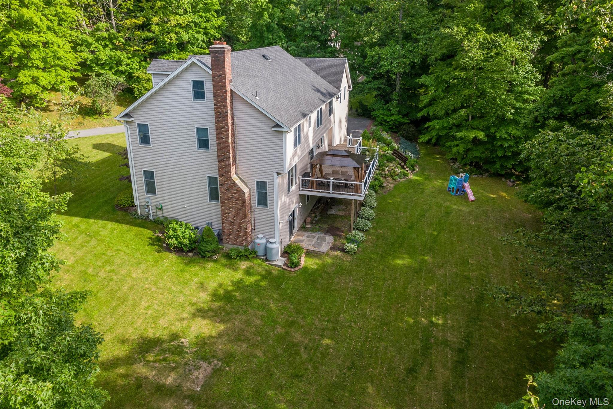 17 Weldon Woods Connecticut Road – For Sale photo 11