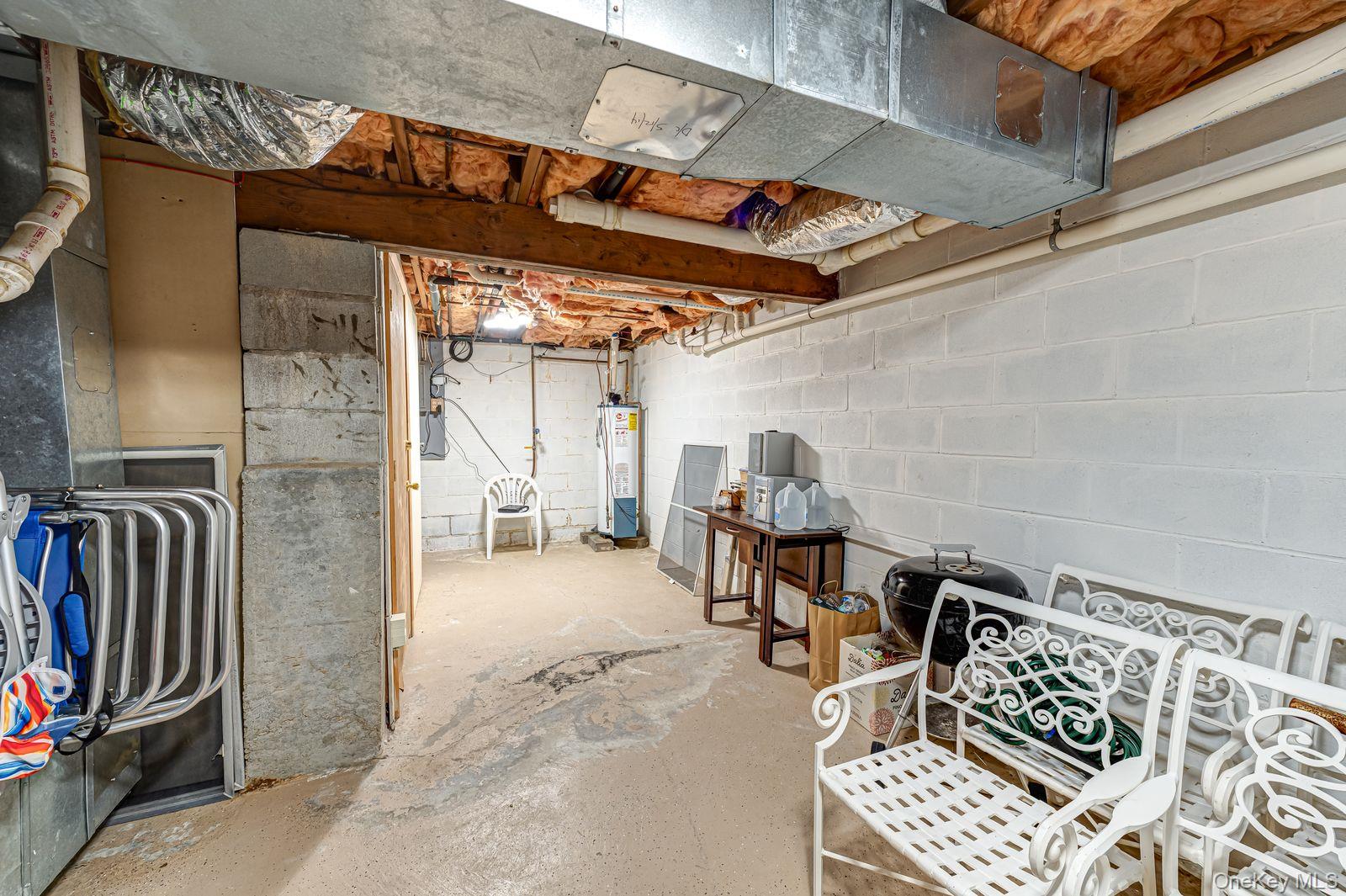 49 Canoe Place Road, Unit 212 photo 6