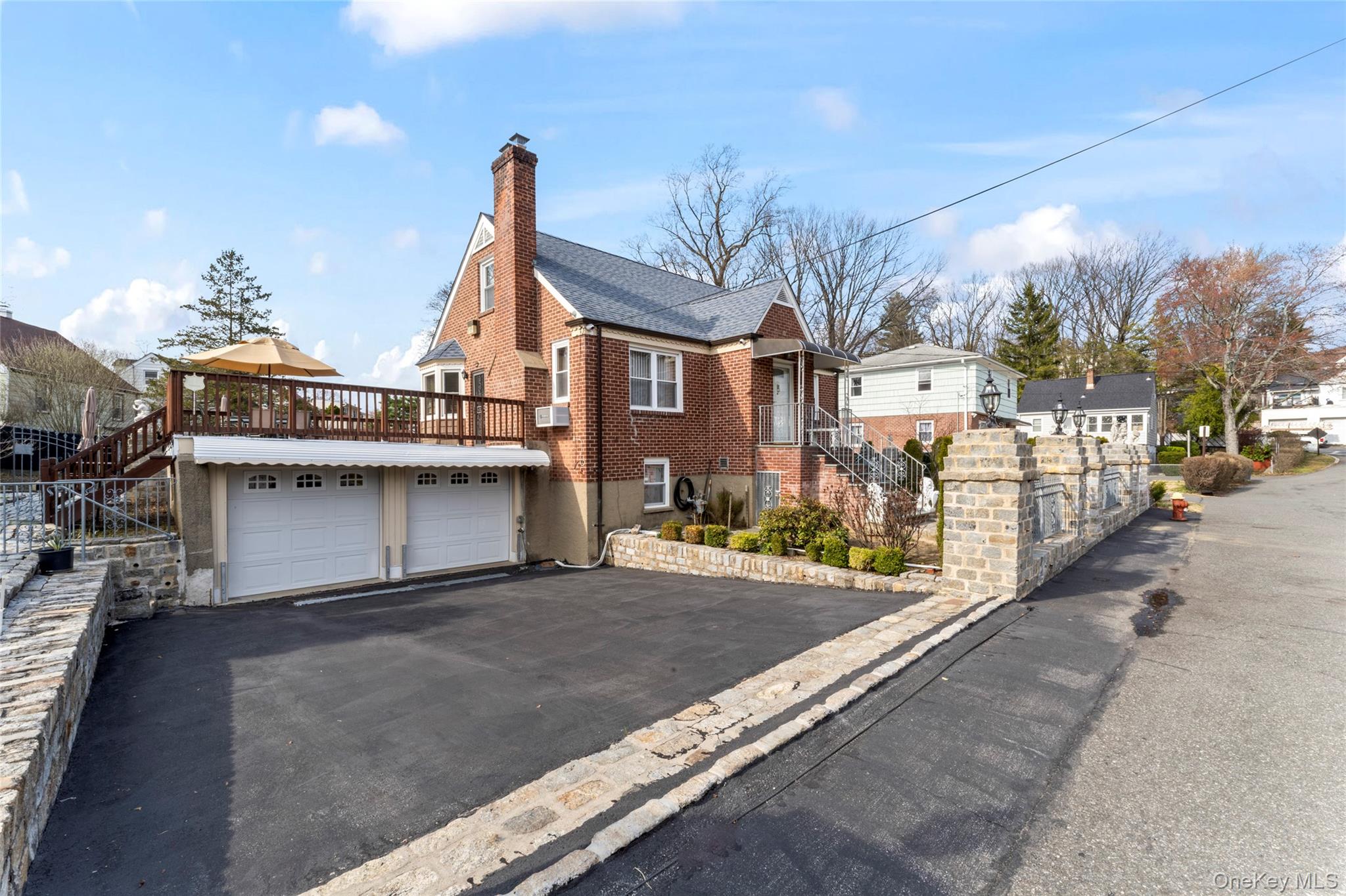18 Butler Place – For Sale photo 2