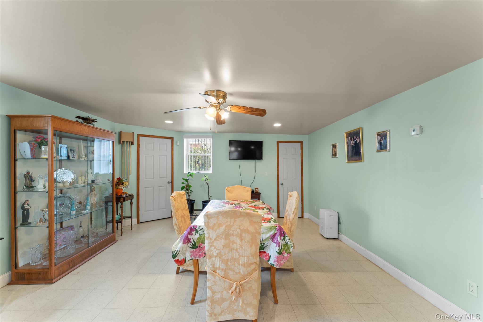 18 Butler Place – For Sale photo 39