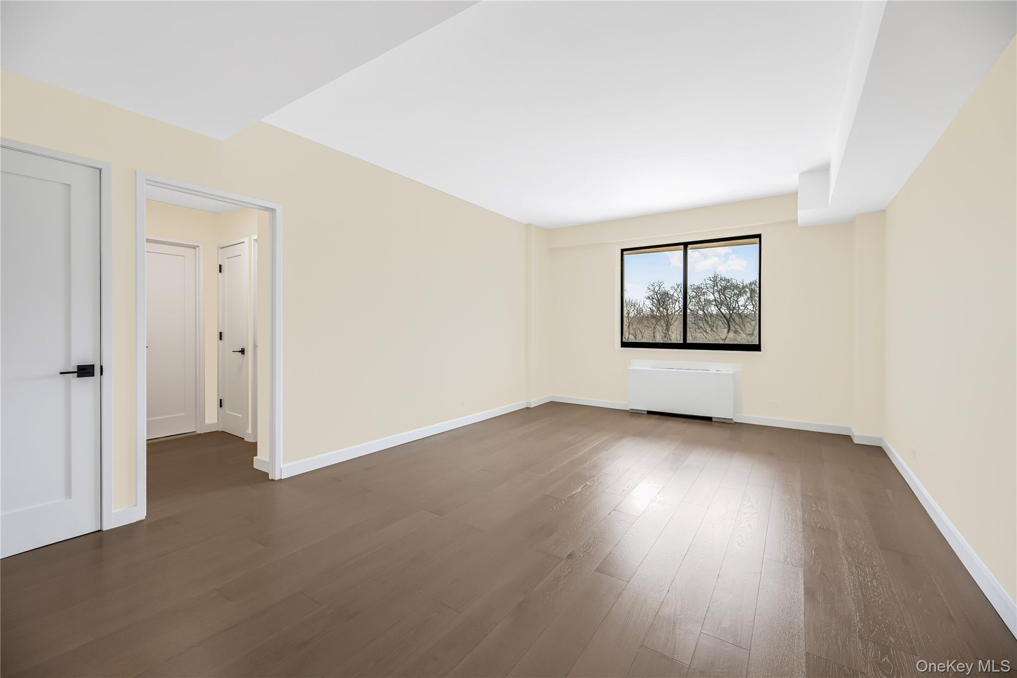 3671 Hudson Manor Terrace, Unit 1A photo 2