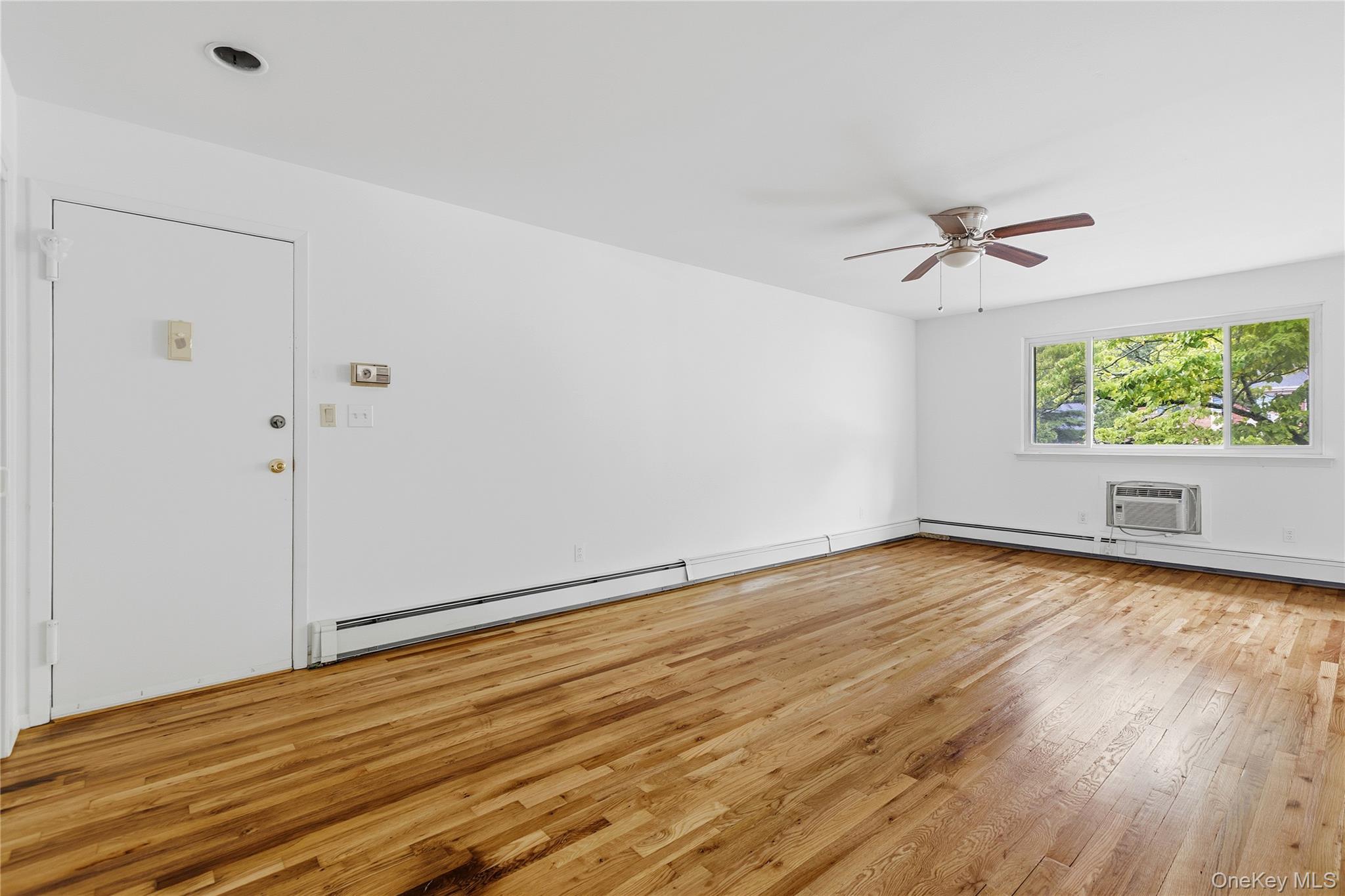 2 Woods End Circle, Unit E photo 3