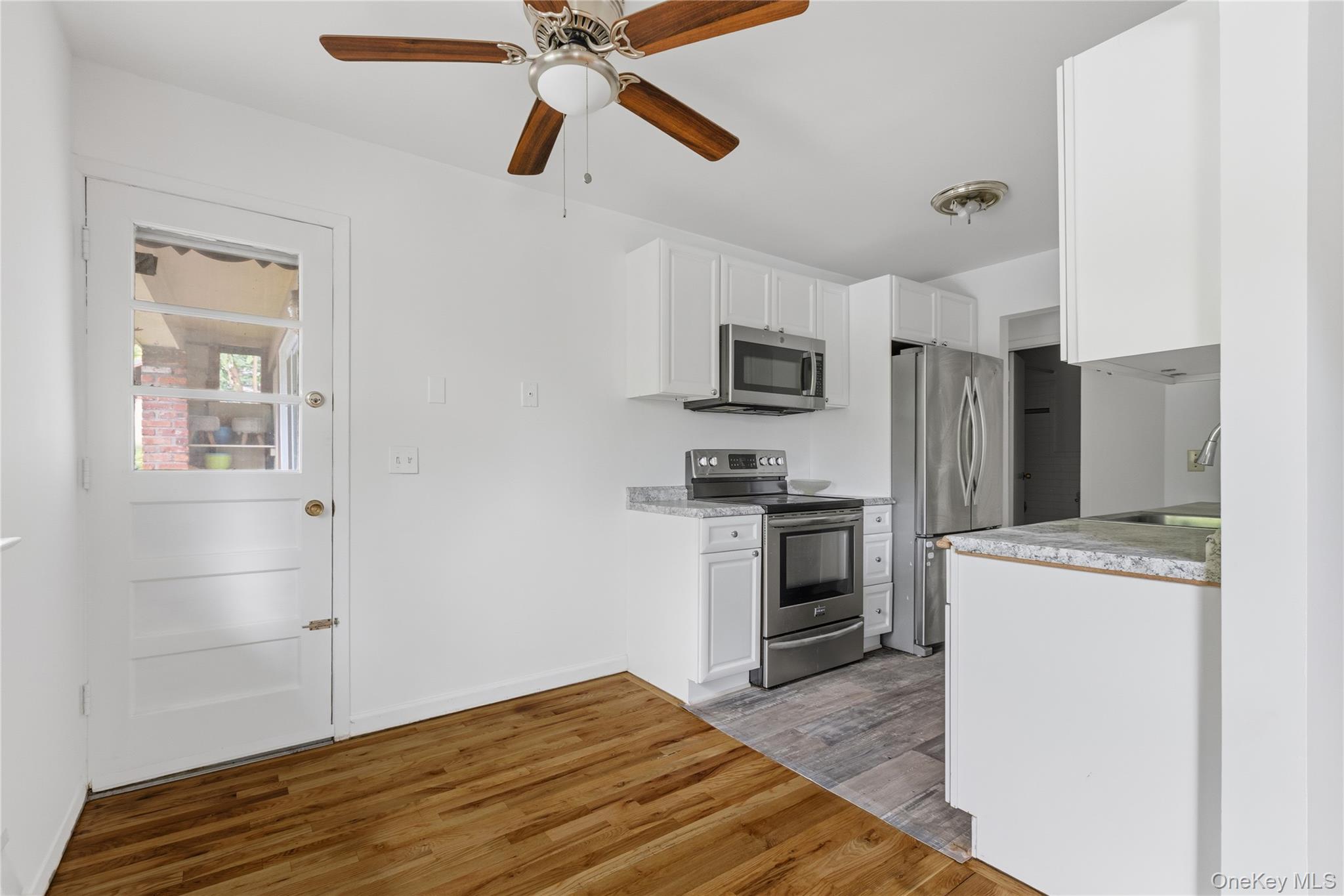 2 Woods End Circle, Unit E photo 6