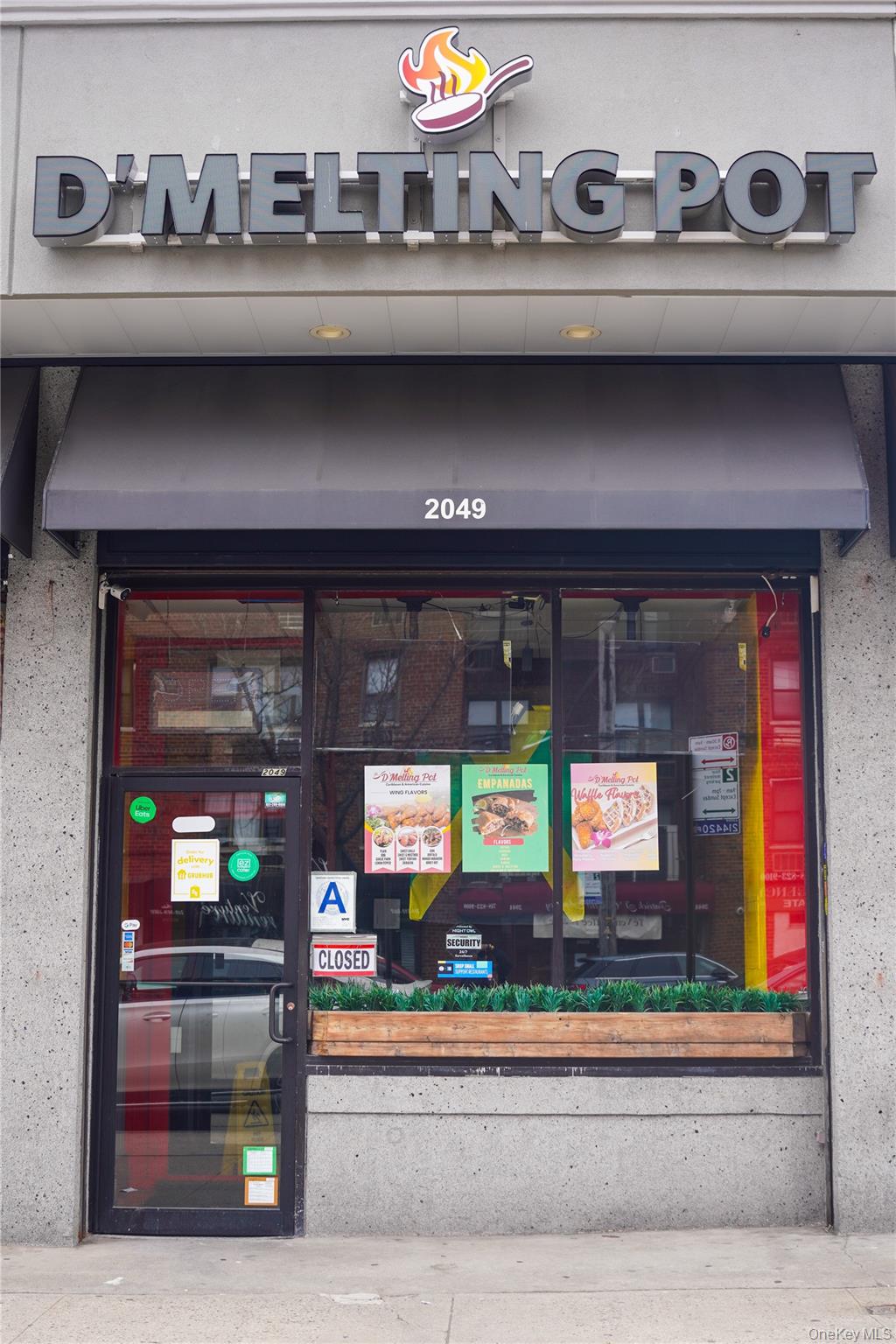 2049 Williamsbridge – For Sale