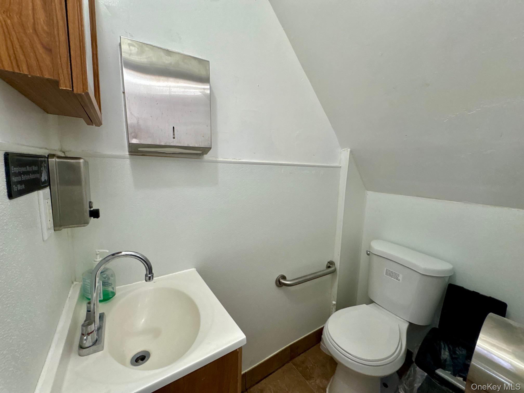 172-02 Linden Boulevard – For Sale photo 12