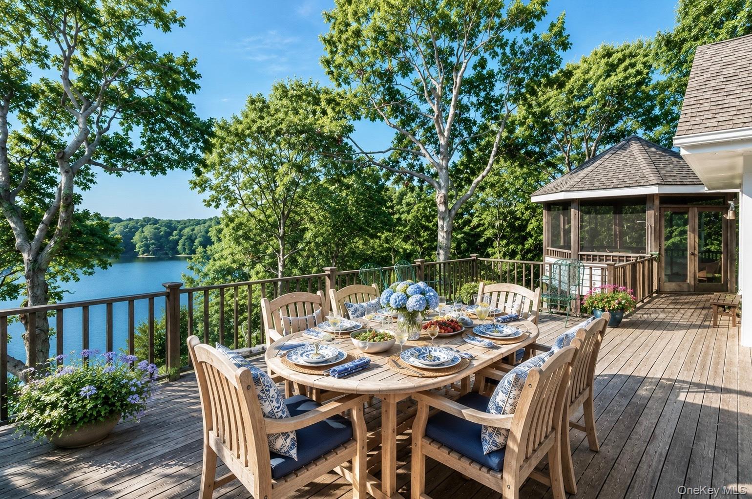28 Lake Drive – For Sale