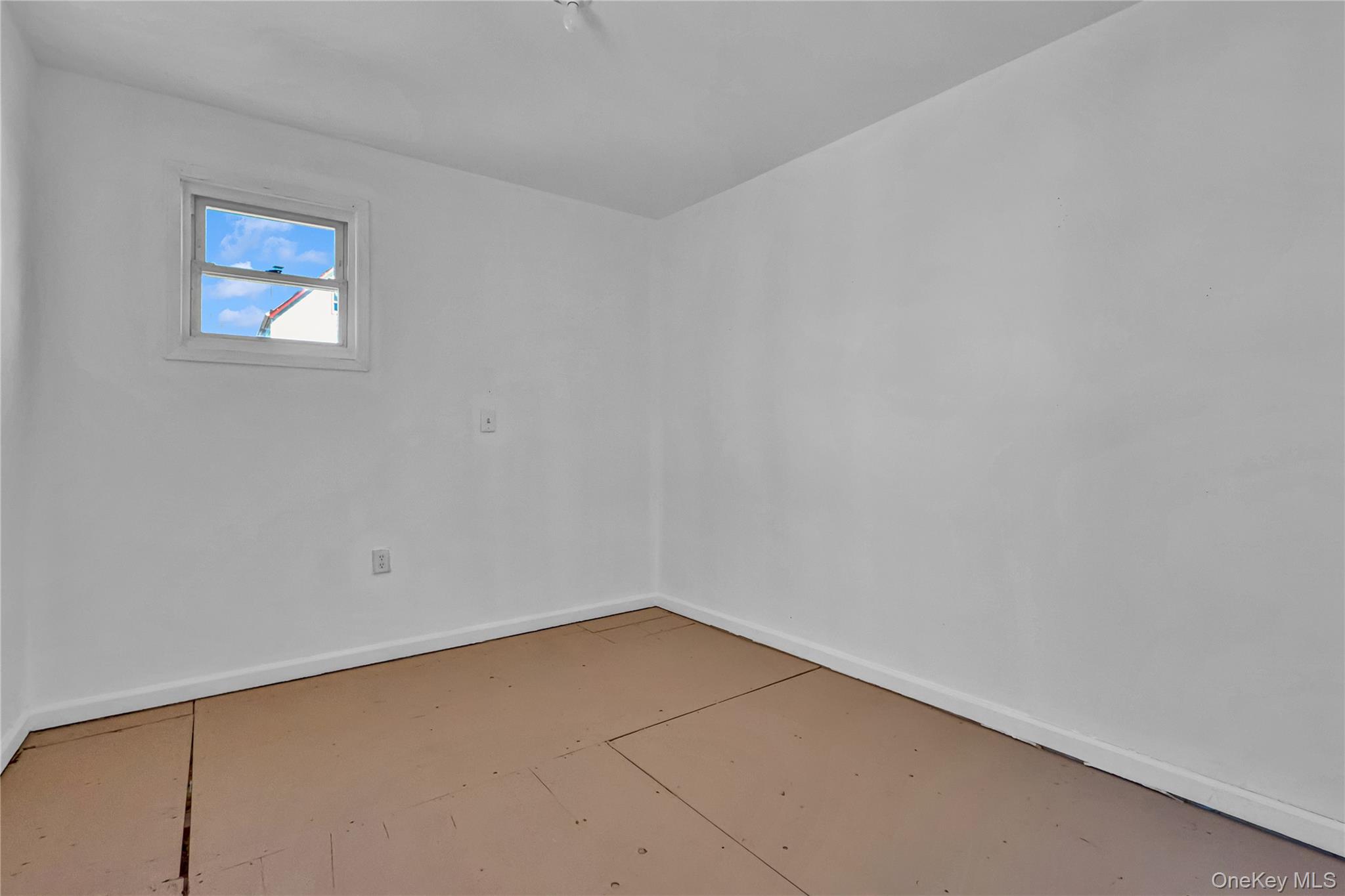 150-81 116th Drive – For Sale photo 17