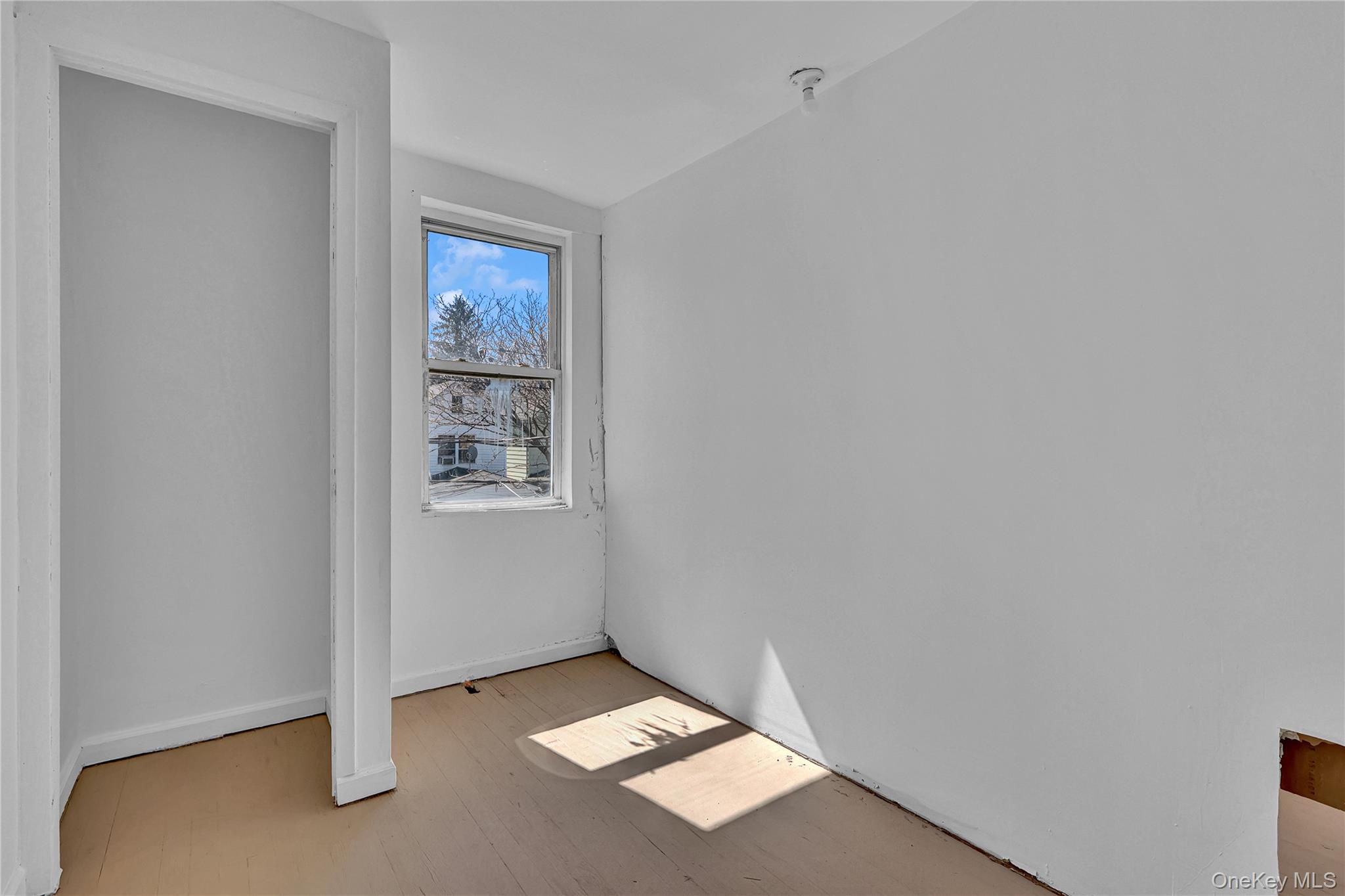 150-81 116th Drive – For Sale photo 7