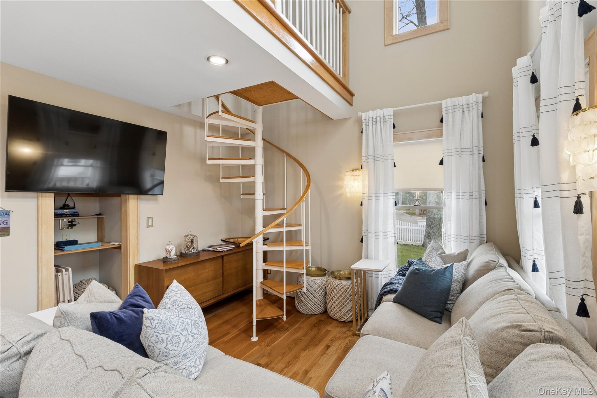 1050 Pine Avenue – For Rent photo 10