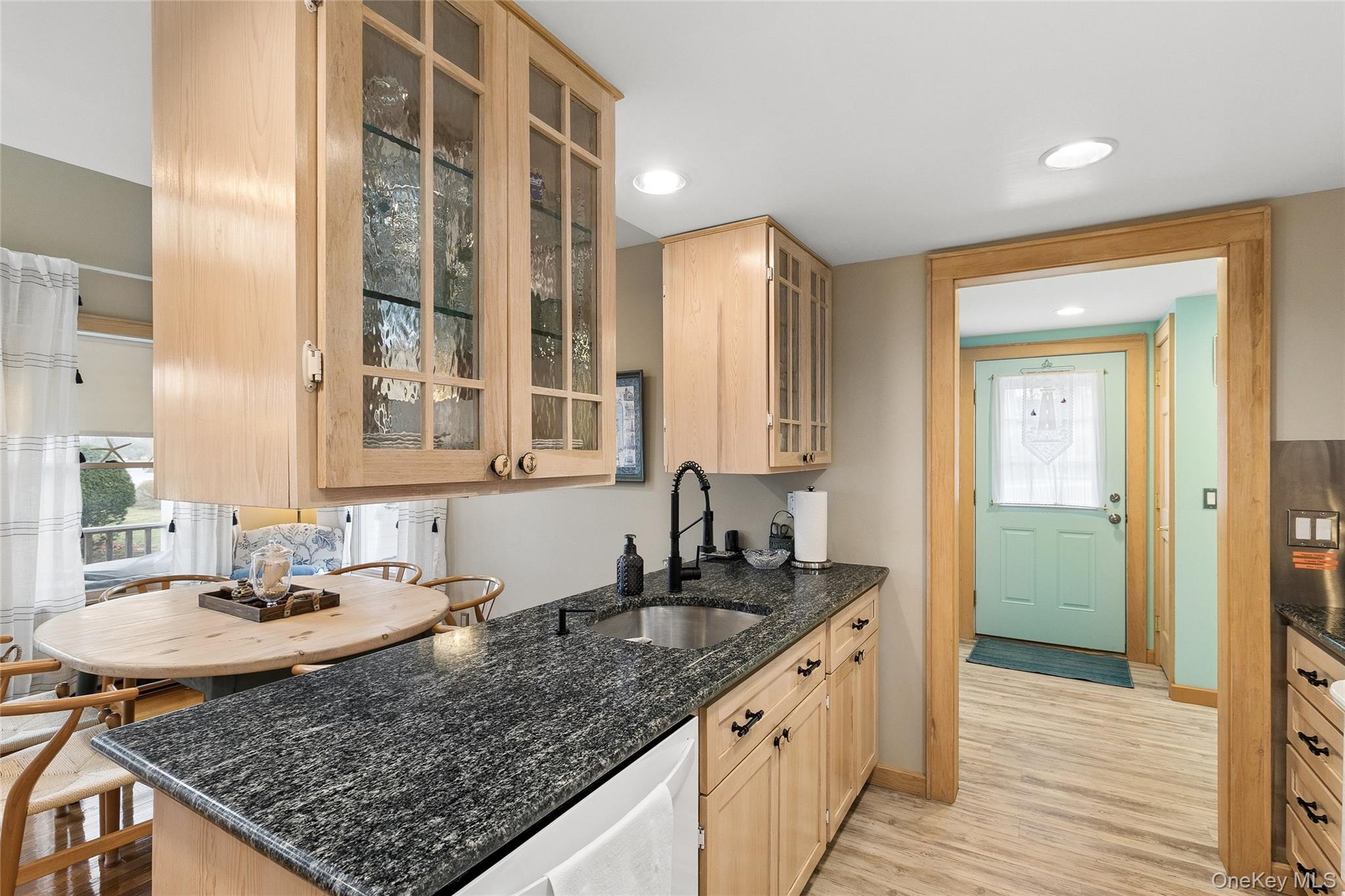 1050 Pine Avenue – For Rent photo 12