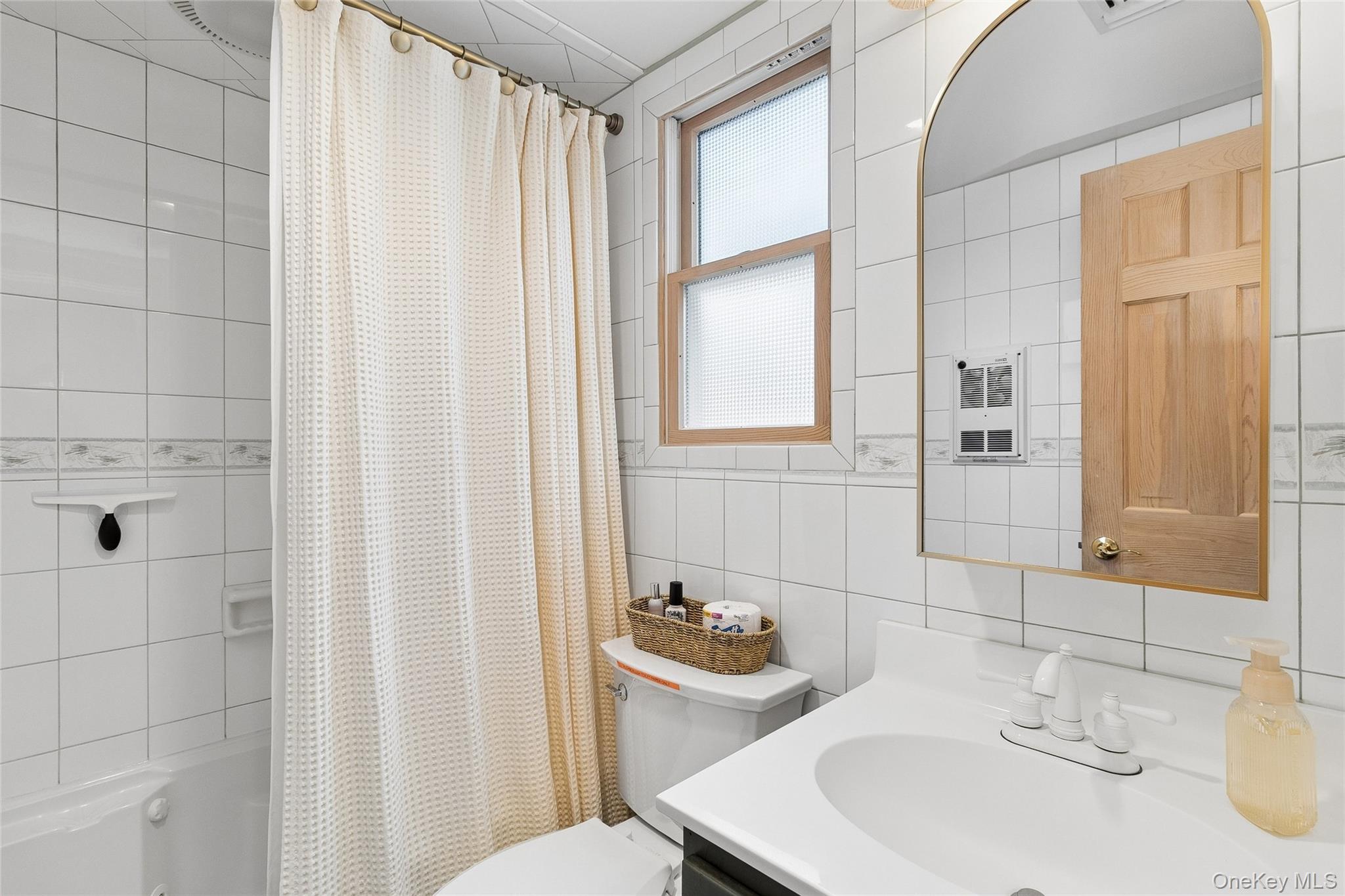 1050 Pine Avenue – For Rent photo 14