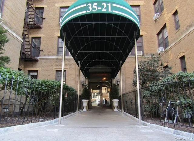 35-21 81st Street, Unit 2A photo 2