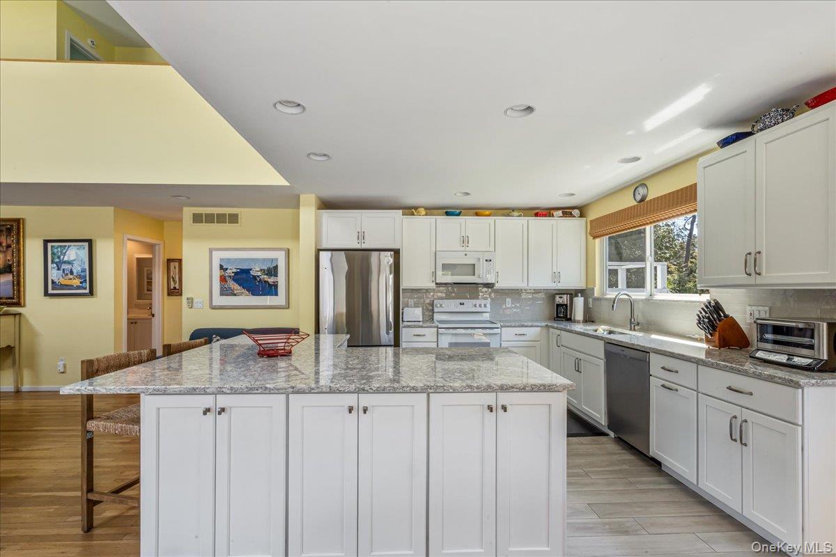 9 Cedarfield Lane – For Rent photo 9