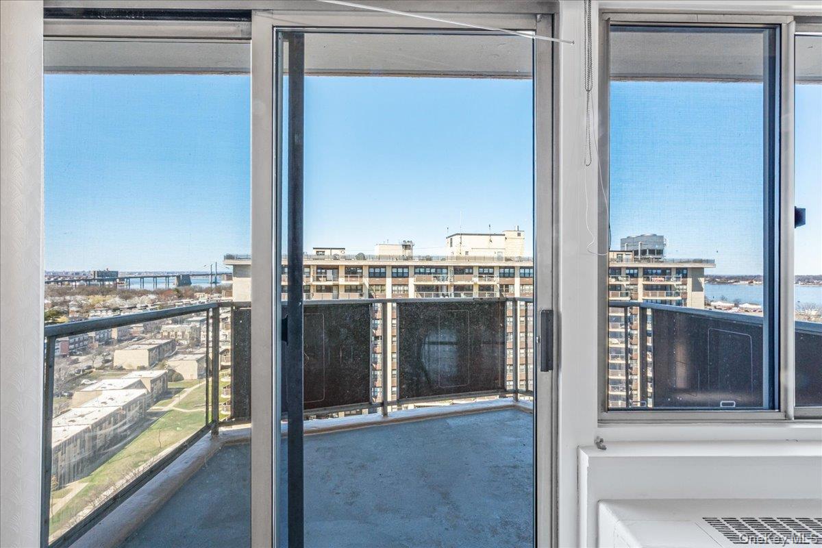 18-15 215th Street, Unit 17L photo 8