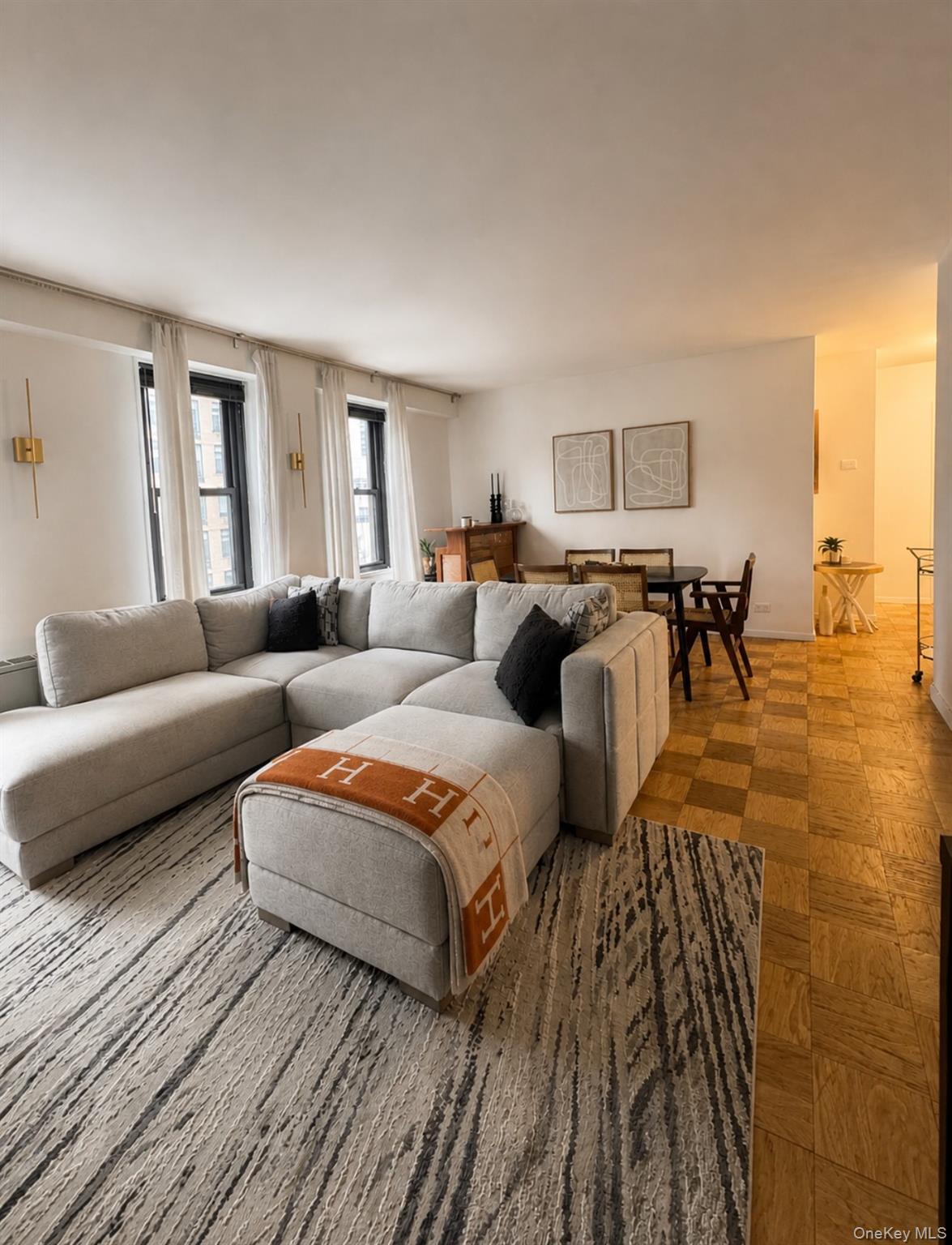 225 E 57th Street, Unit 20E photo 4