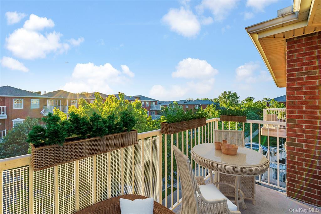 3-17 Endeavor Place, Unit C photo 12