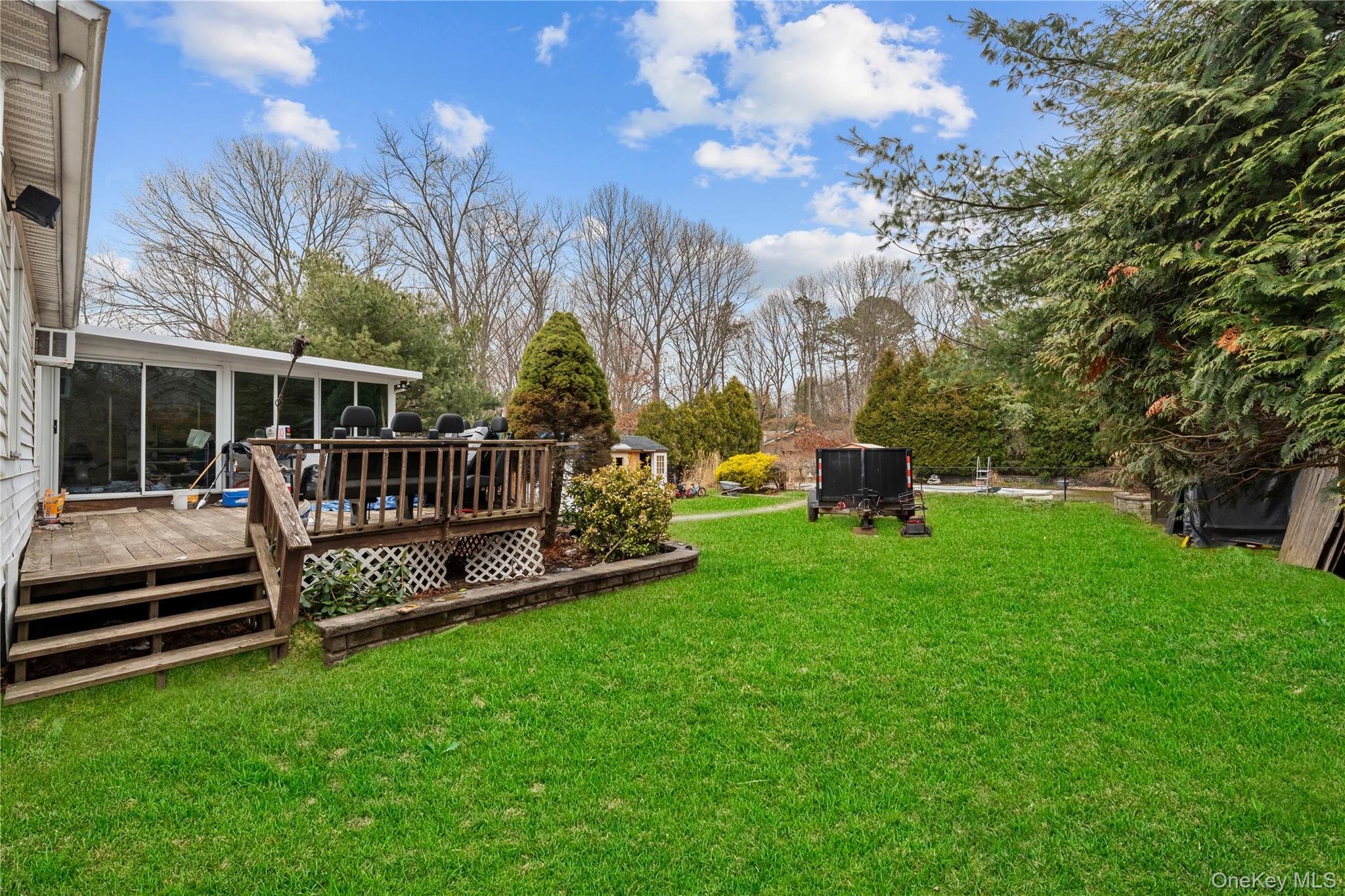 147 Horseblock Road – For Sale photo 16