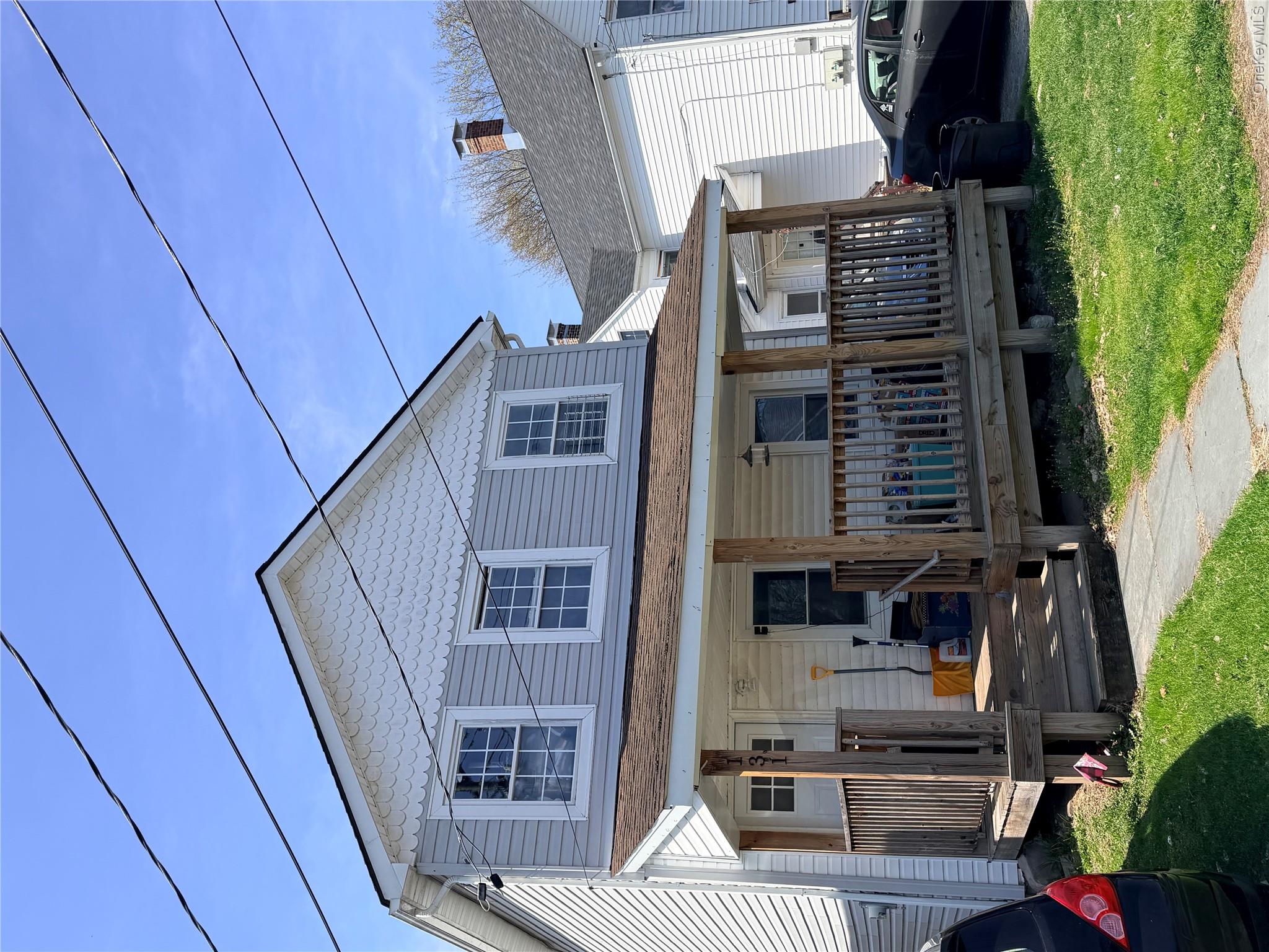 131 Hammond Street – For Sale photo 2