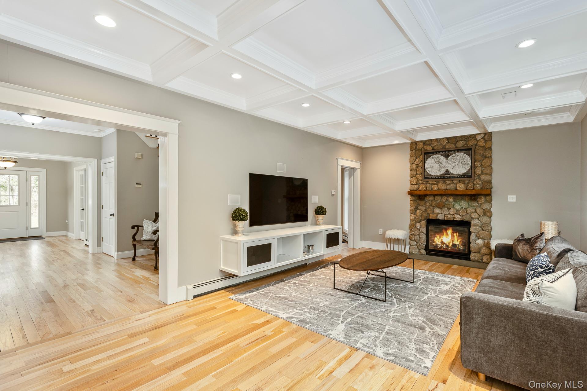 26 Box Tree Road – For Sale photo 16