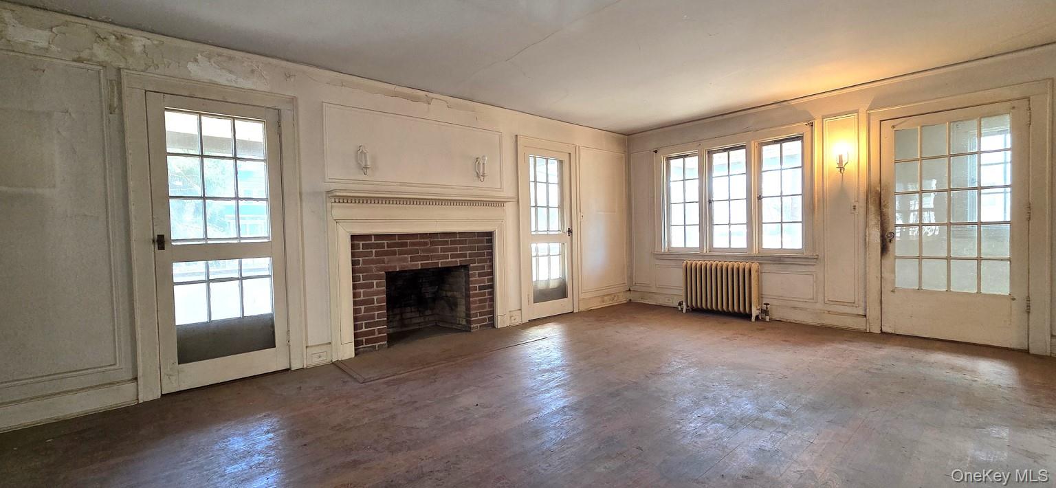 540 Webster Avenue – For Sale photo 3