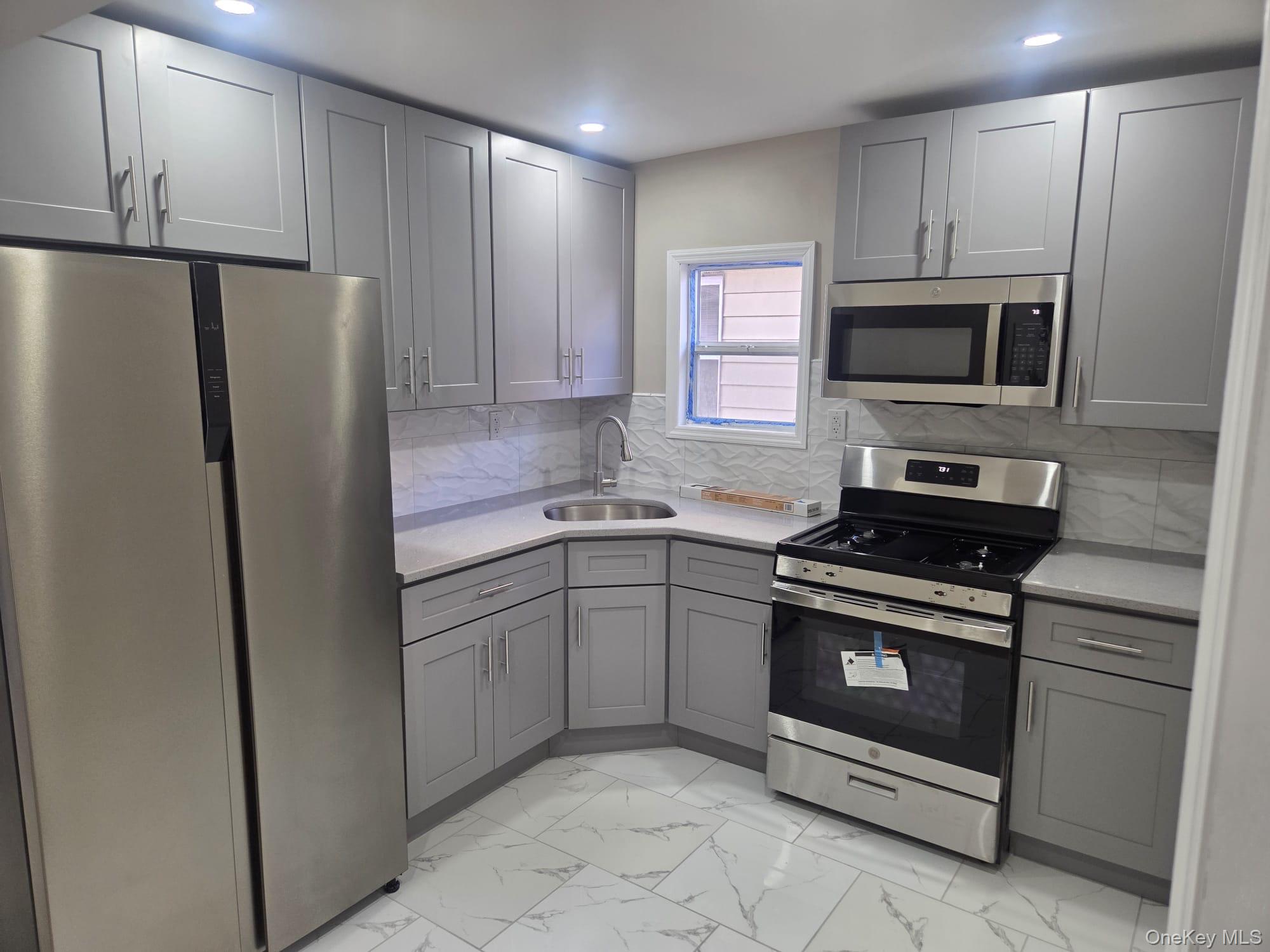 132-04 95th Avenue – For Sale photo 15
