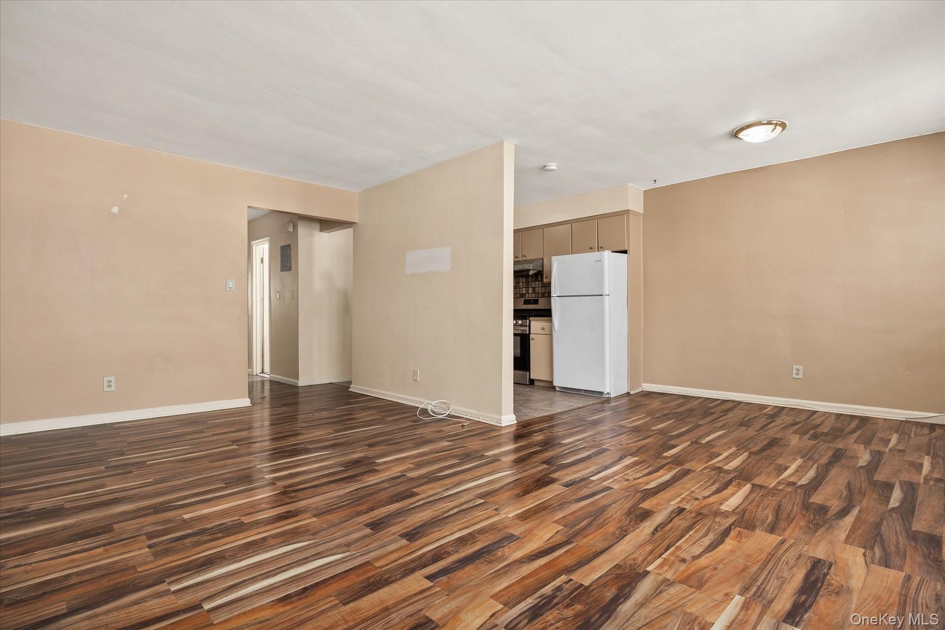 5263 65th Place – For Sale photo 6