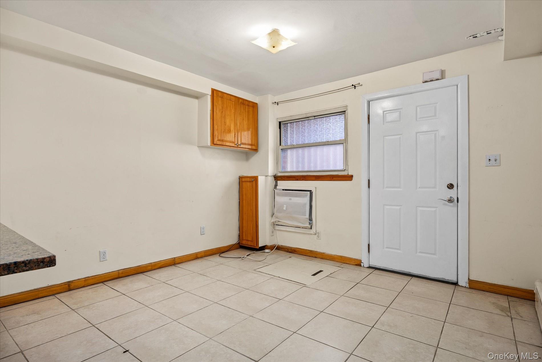 5263 65th Place – For Sale photo 2