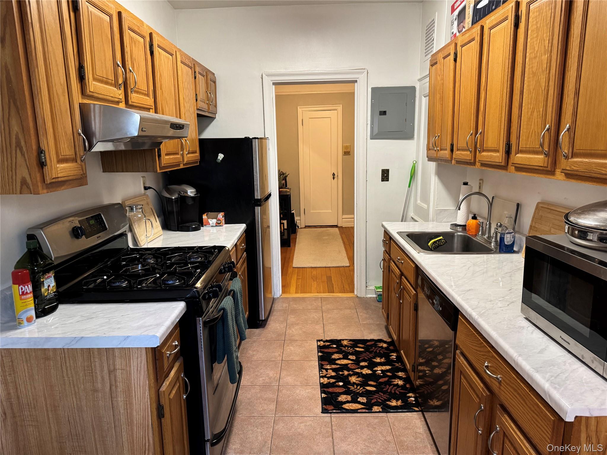3 Franklin Avenue, Unit 4M photo 6