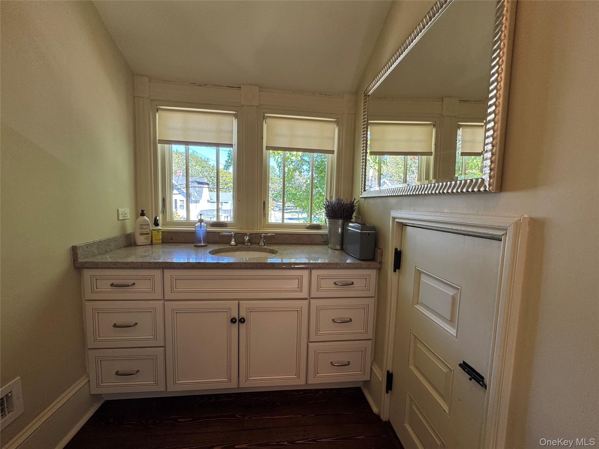 160 Church Street, Unit 2 photo 6