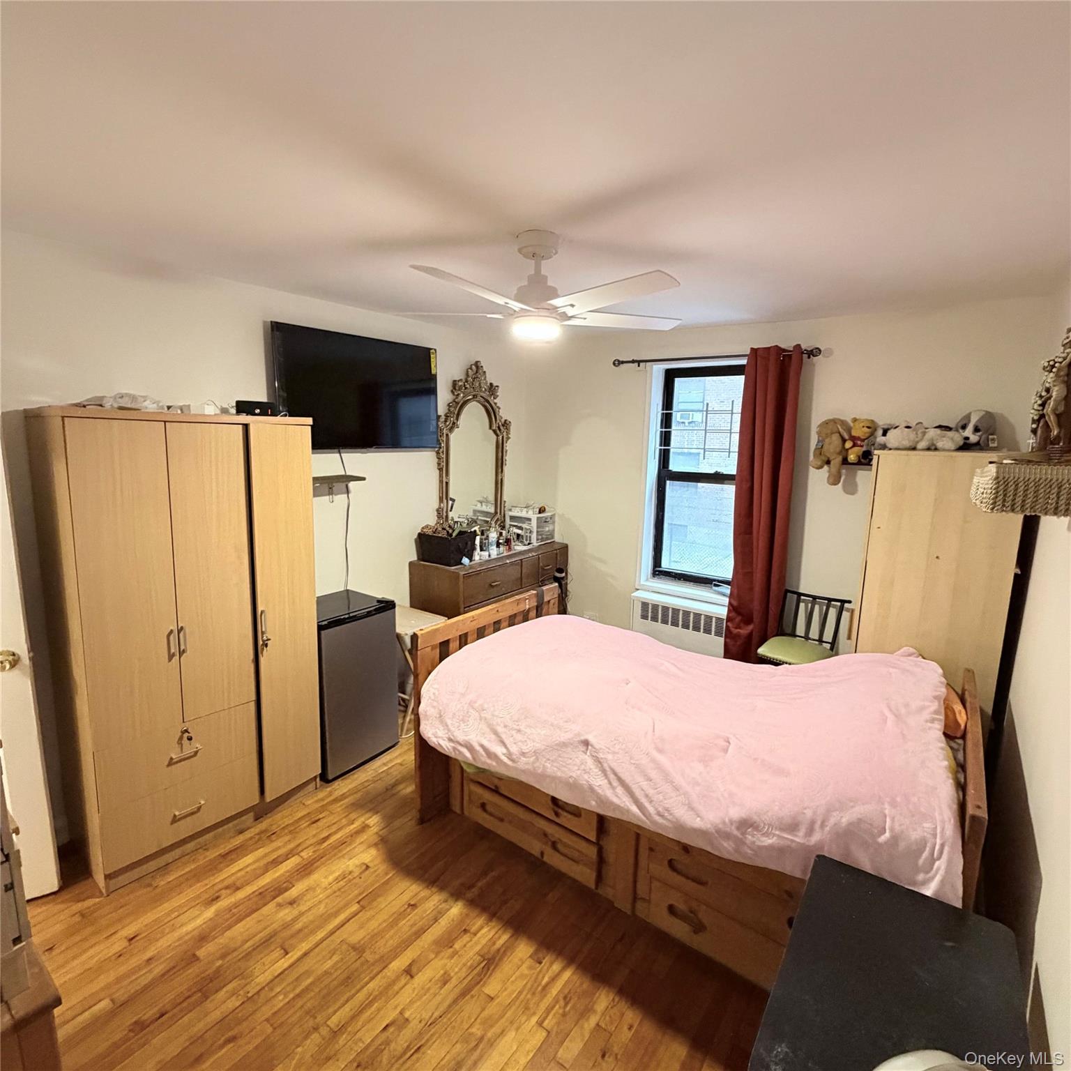 34-20 78th St, Unit 1E photo 3